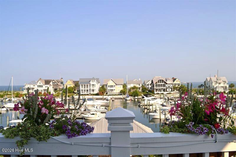 100559569 | Photo 42