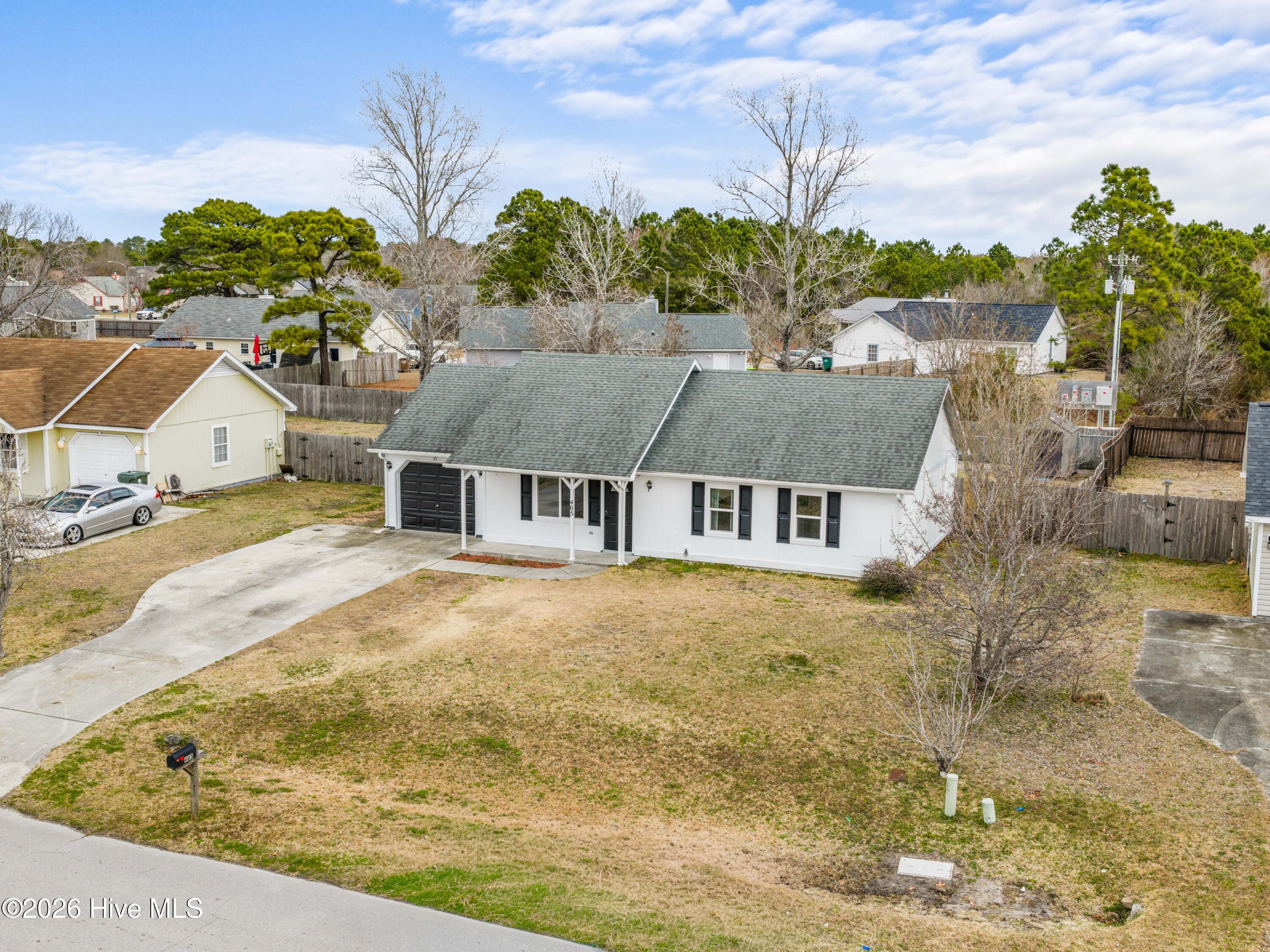 100556081 | Photo 32