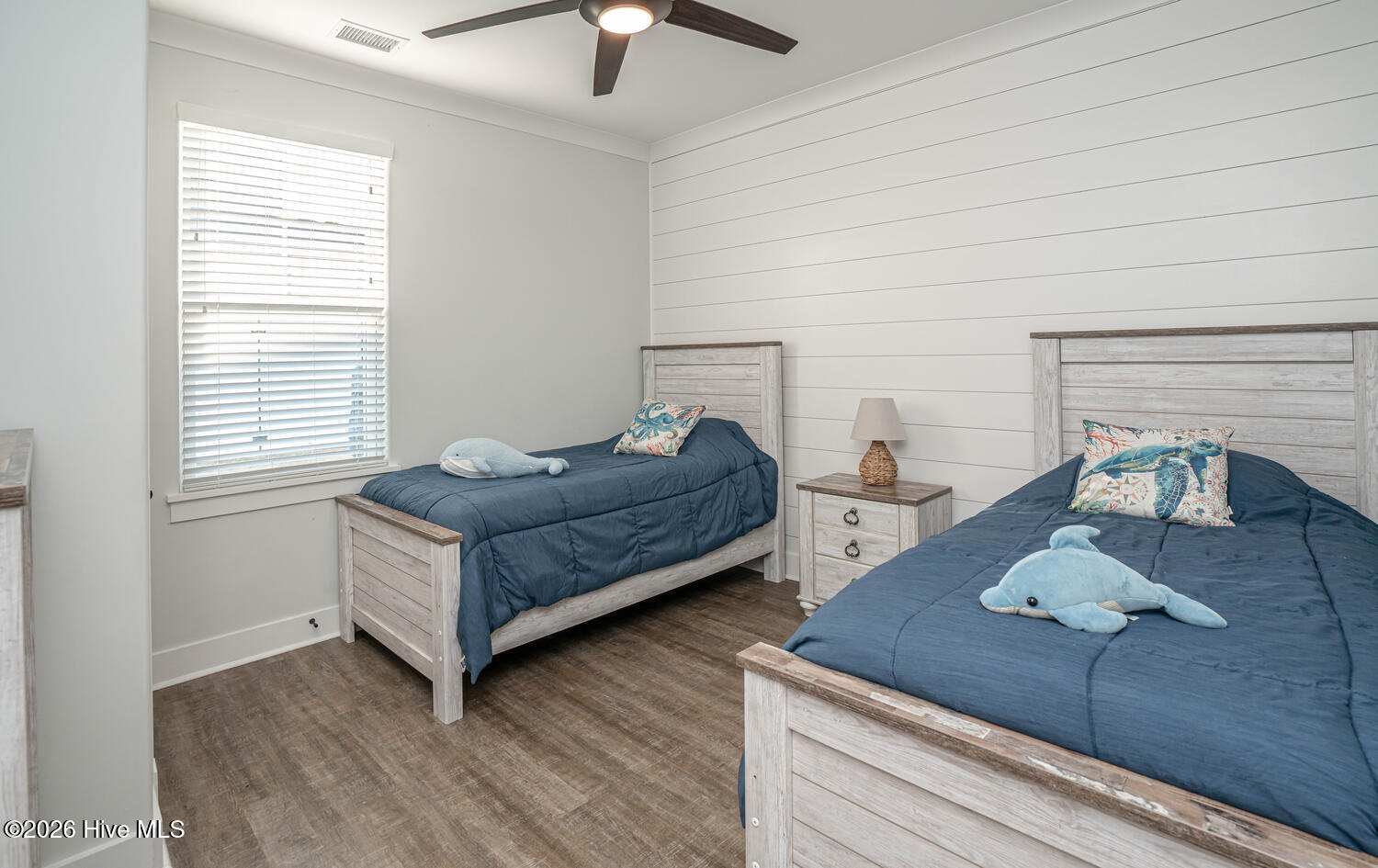 100555631 | Photo 10