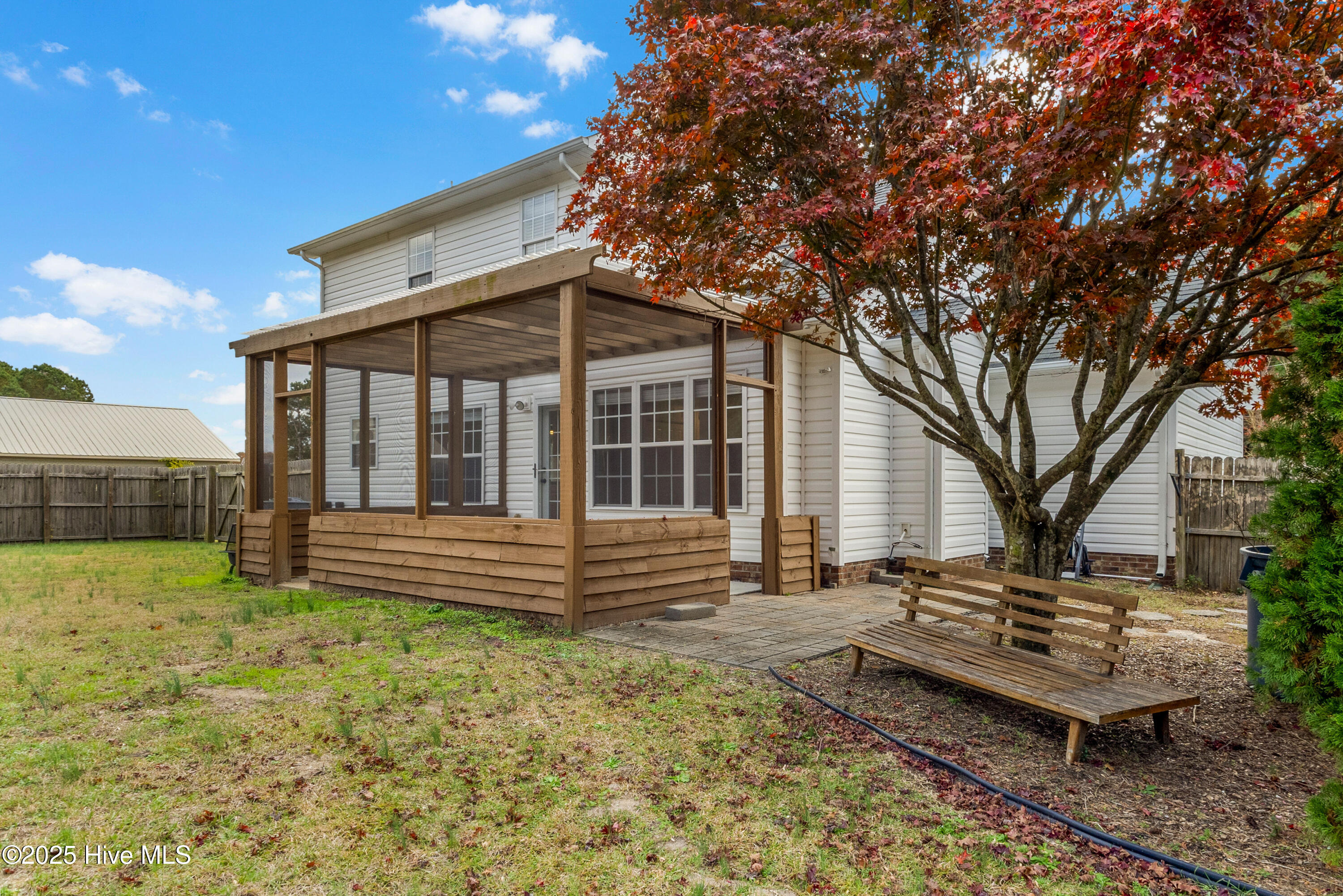 100546645 | Photo 52