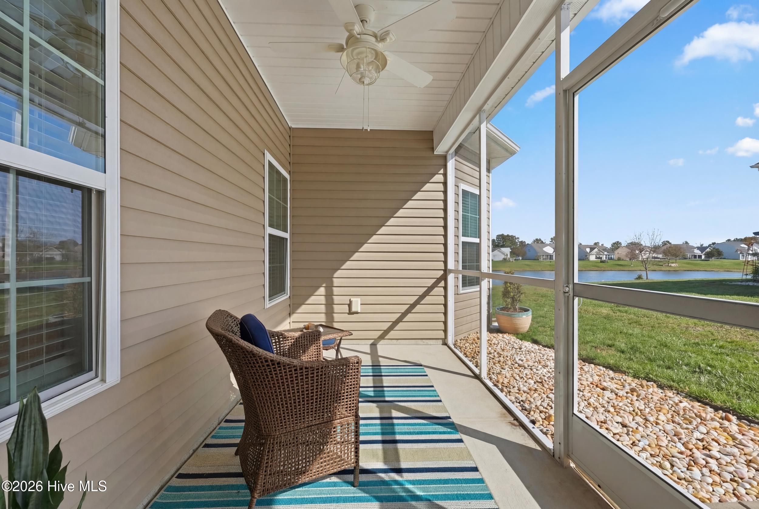 100552958 | Photo 27