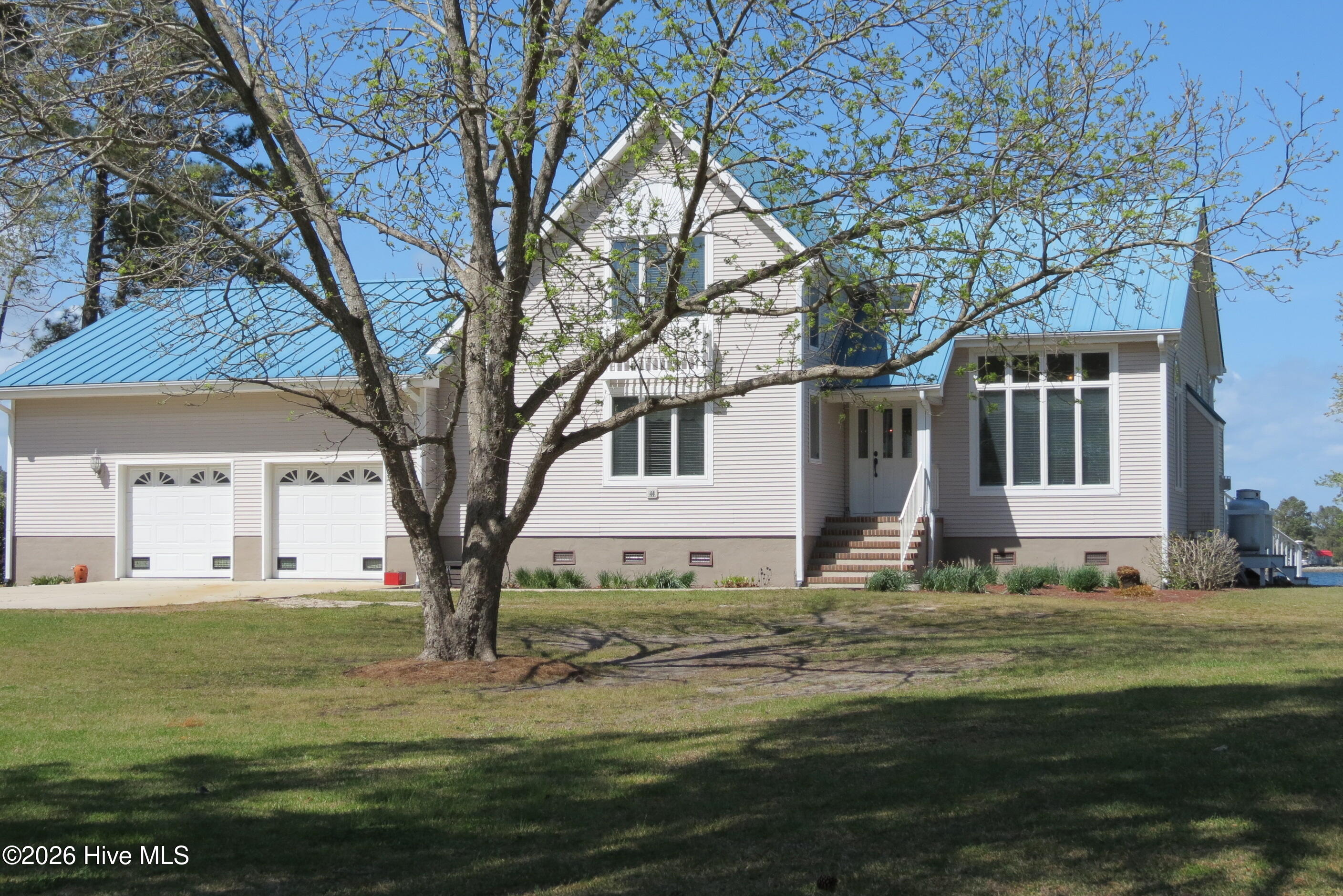 609 Mills Road,Oriental