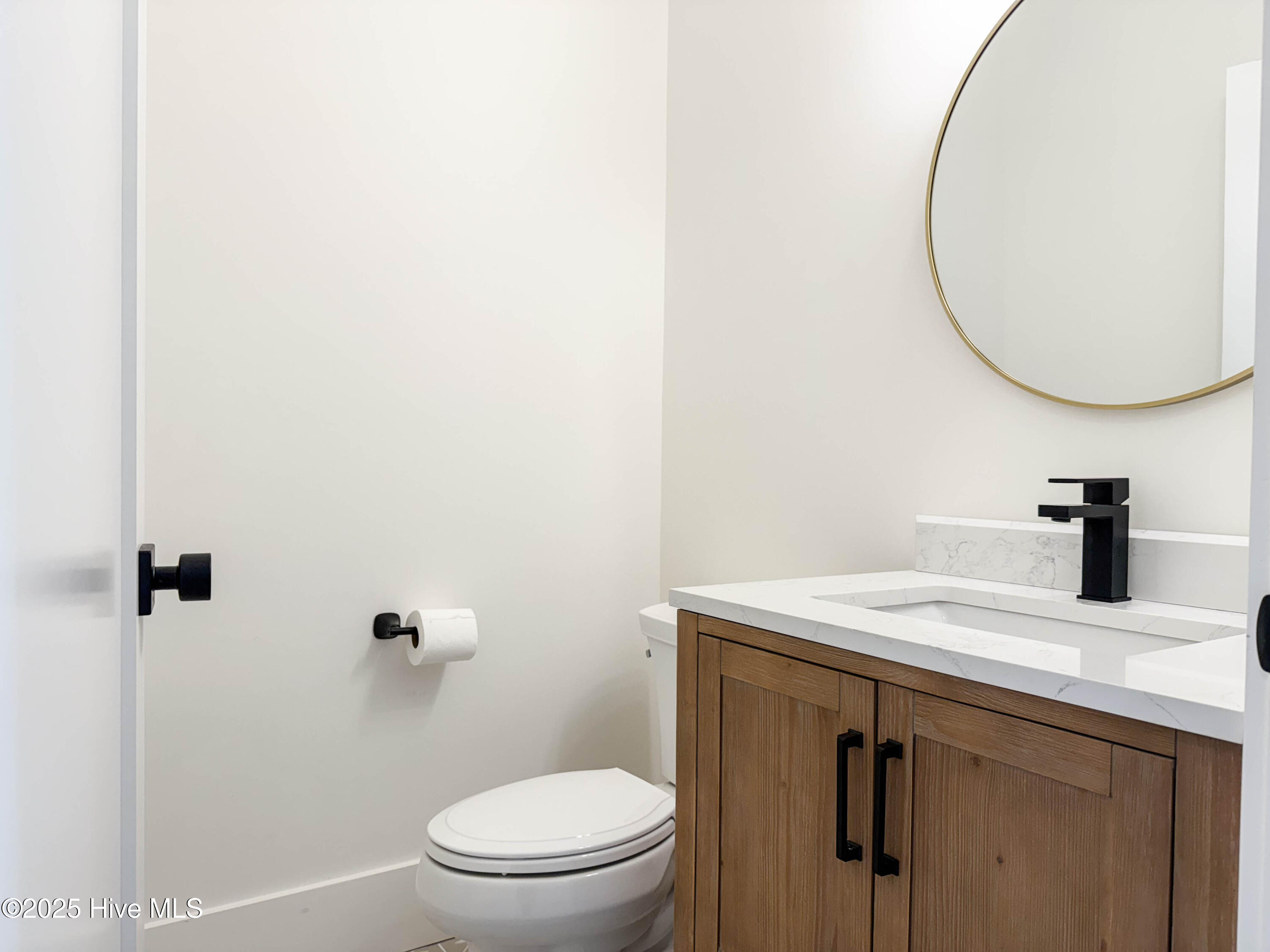 100539536 | Photo 41