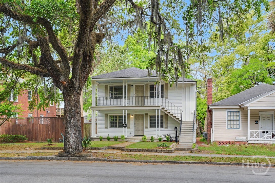 3211 Bull, Savannah, Georgia, 4 Bedrooms Bedrooms, 0 ,2 BathroomsBathrooms,Duplex,For sale,Bull,SA353569 3211 Bull, Savannah, Georgia, 4 Bedrooms Bedrooms, 0 ,2 BathroomsBathrooms,Duplex,For sale,Bull,SA353569