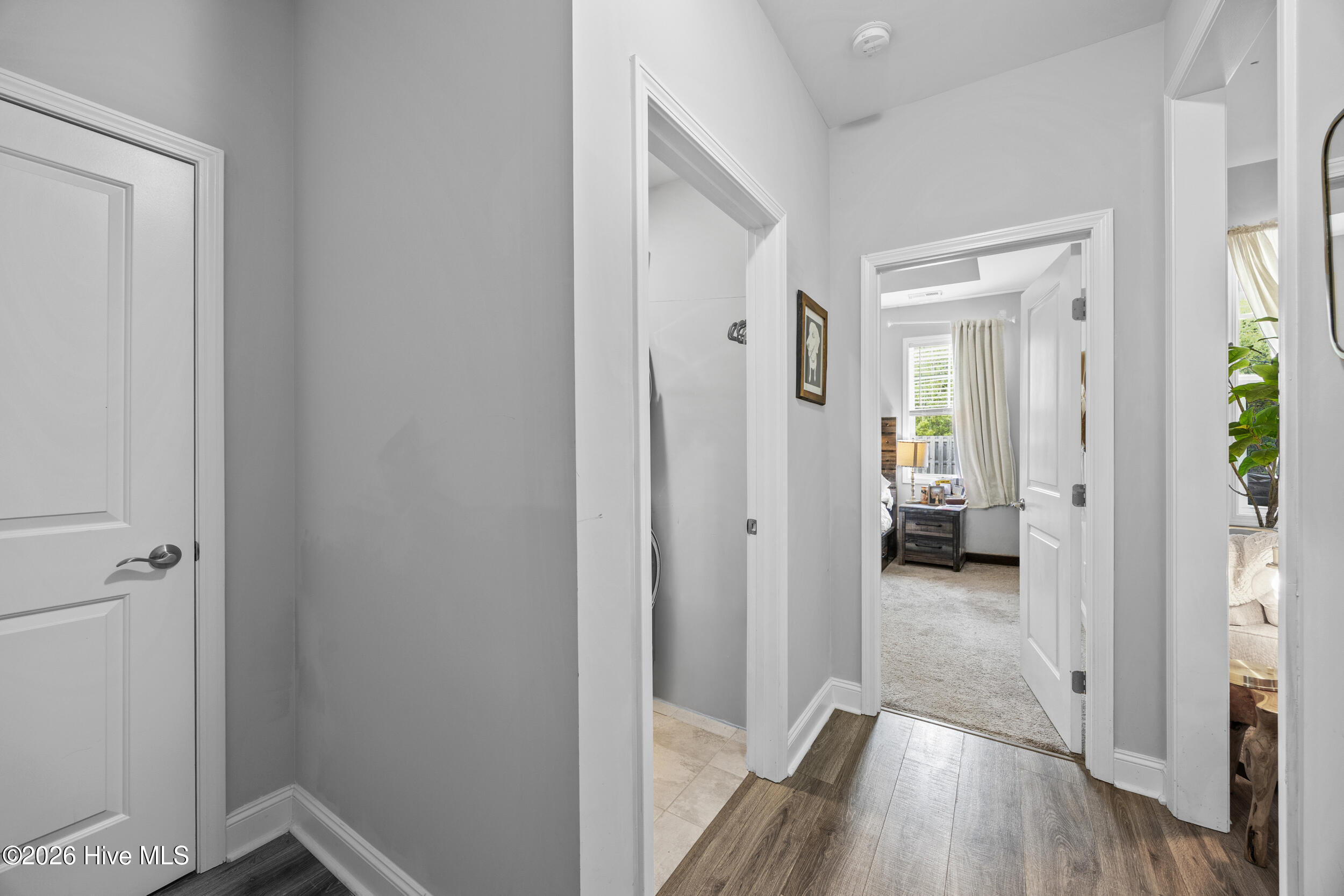 100565874 | Photo 21