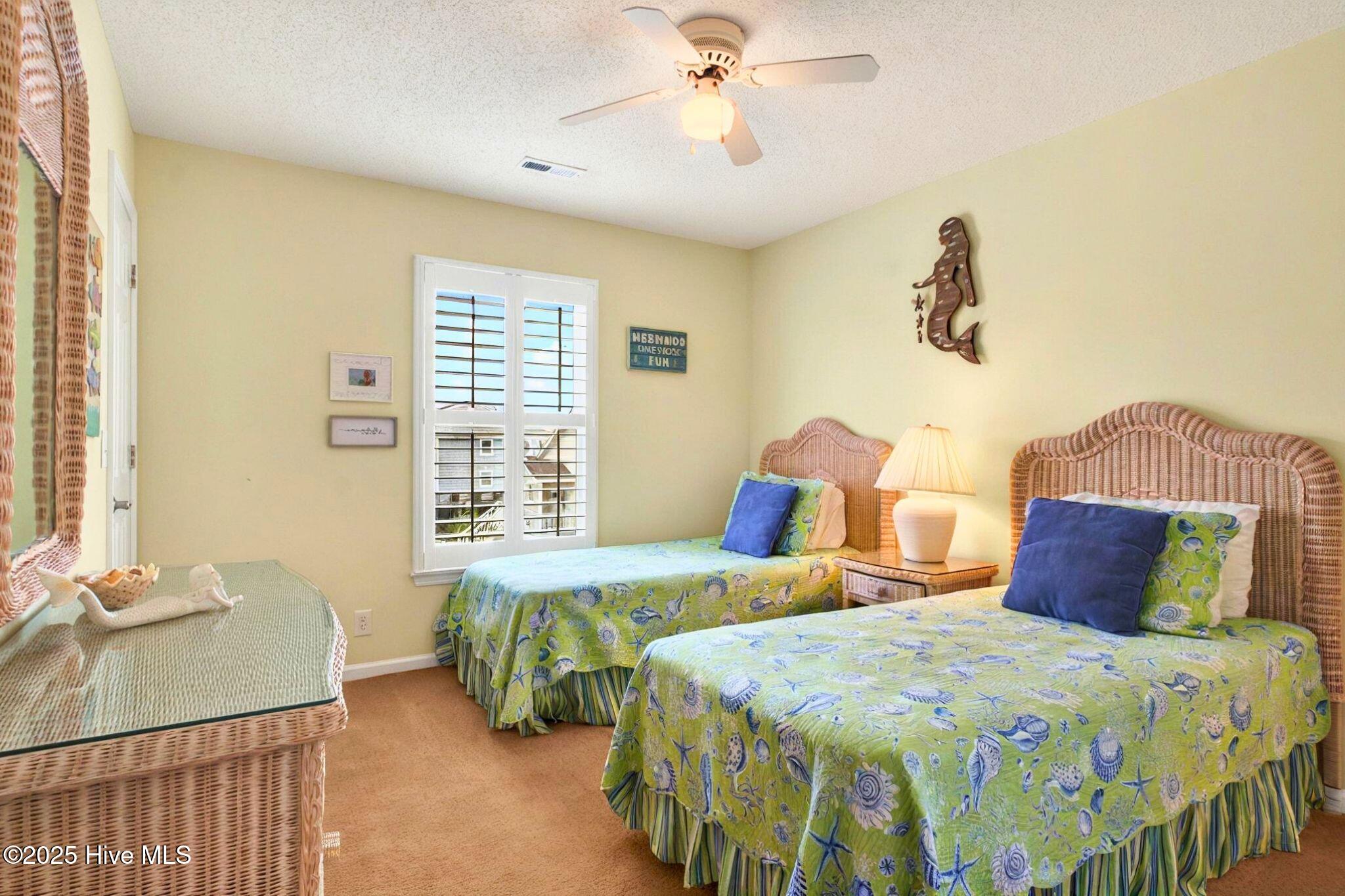 100508877 | Photo 32