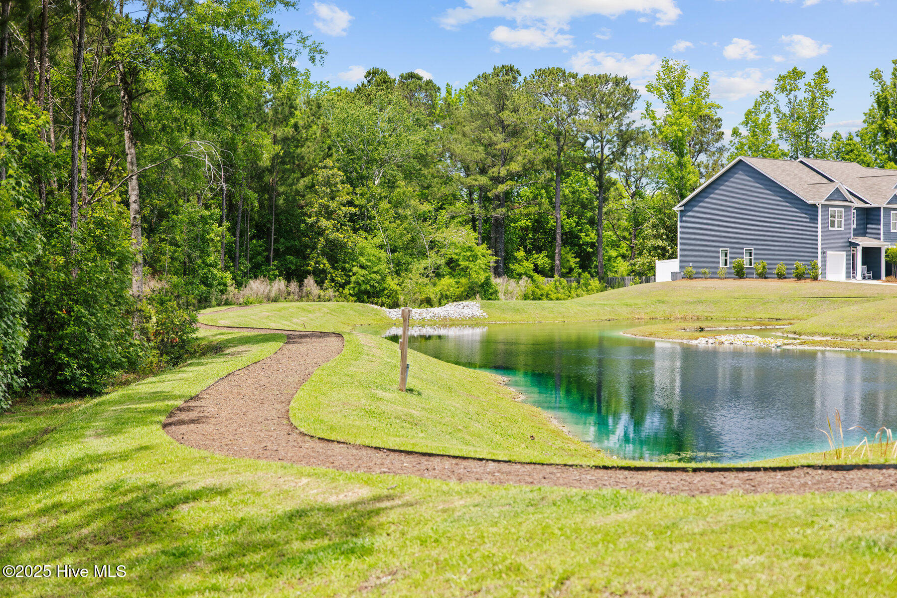 100551560 | Photo 22