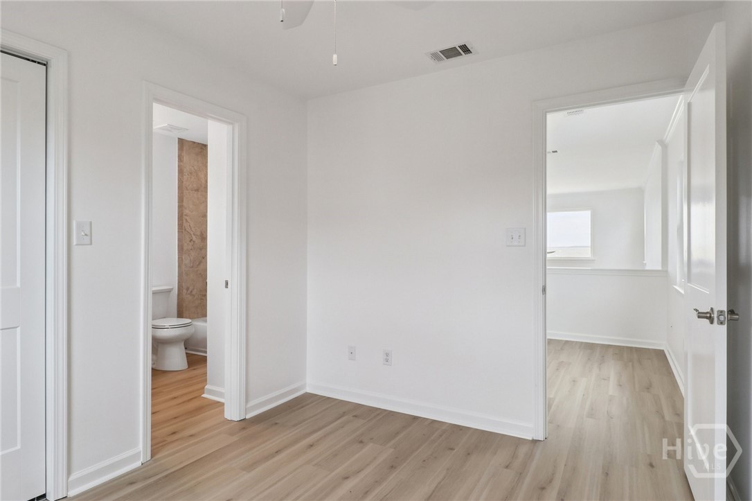Fourth bedroom with en suite
