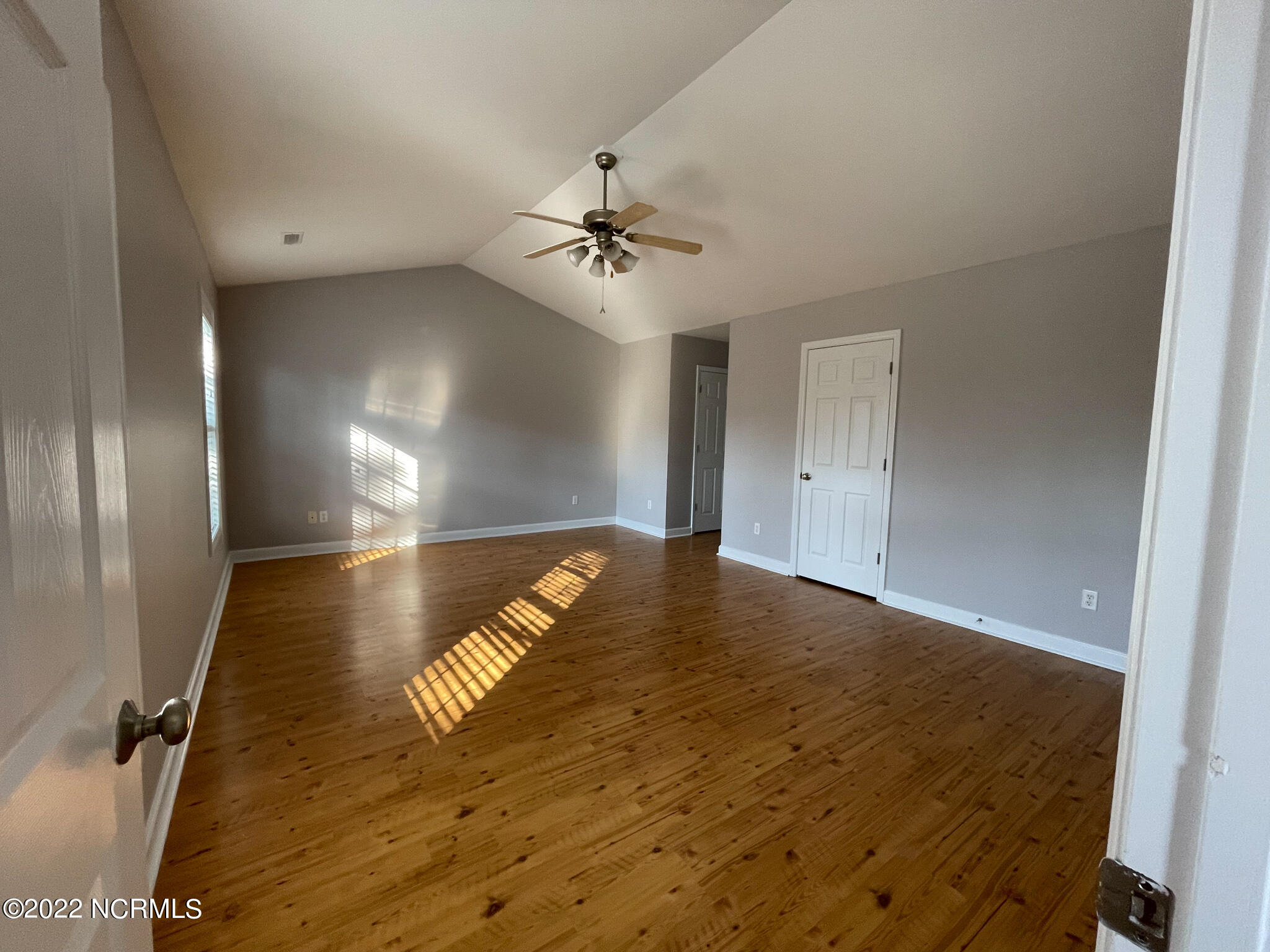 100555173 | Photo 21