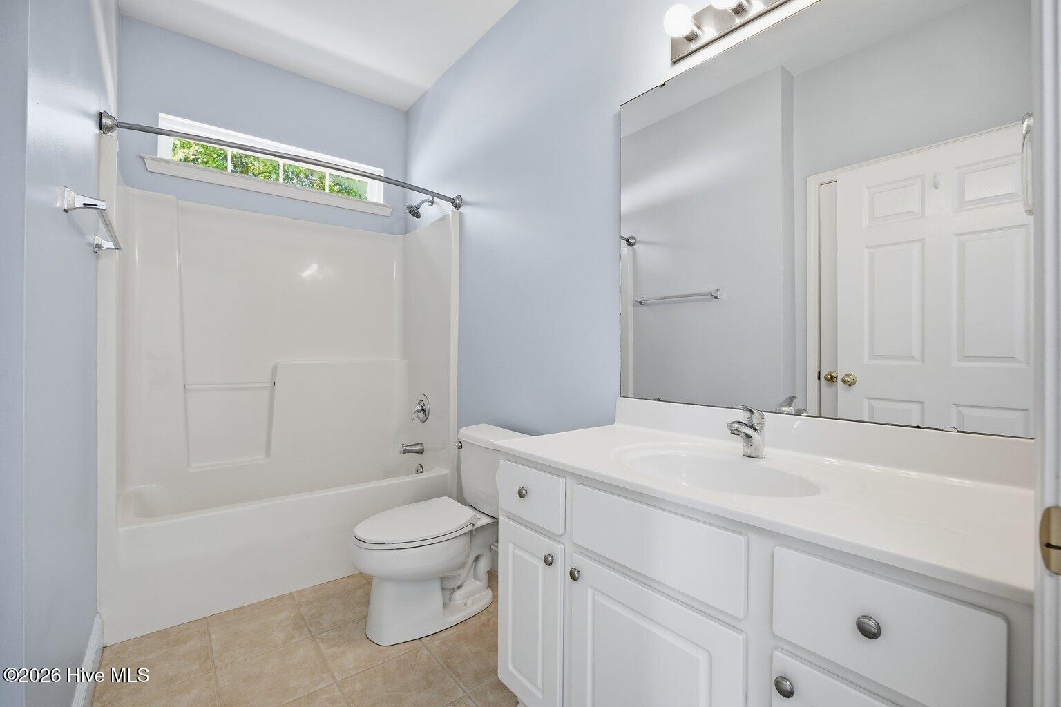 100564958 | Photo 26