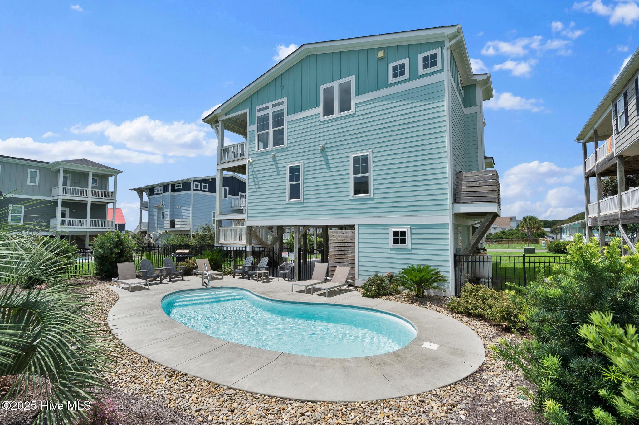 202 Sherrill Street, Oak Island, NC 28465 – photo 4: 202 Sherrill St