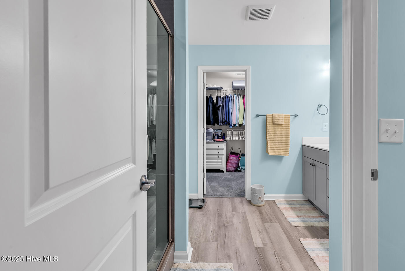 100539654 | Photo 36