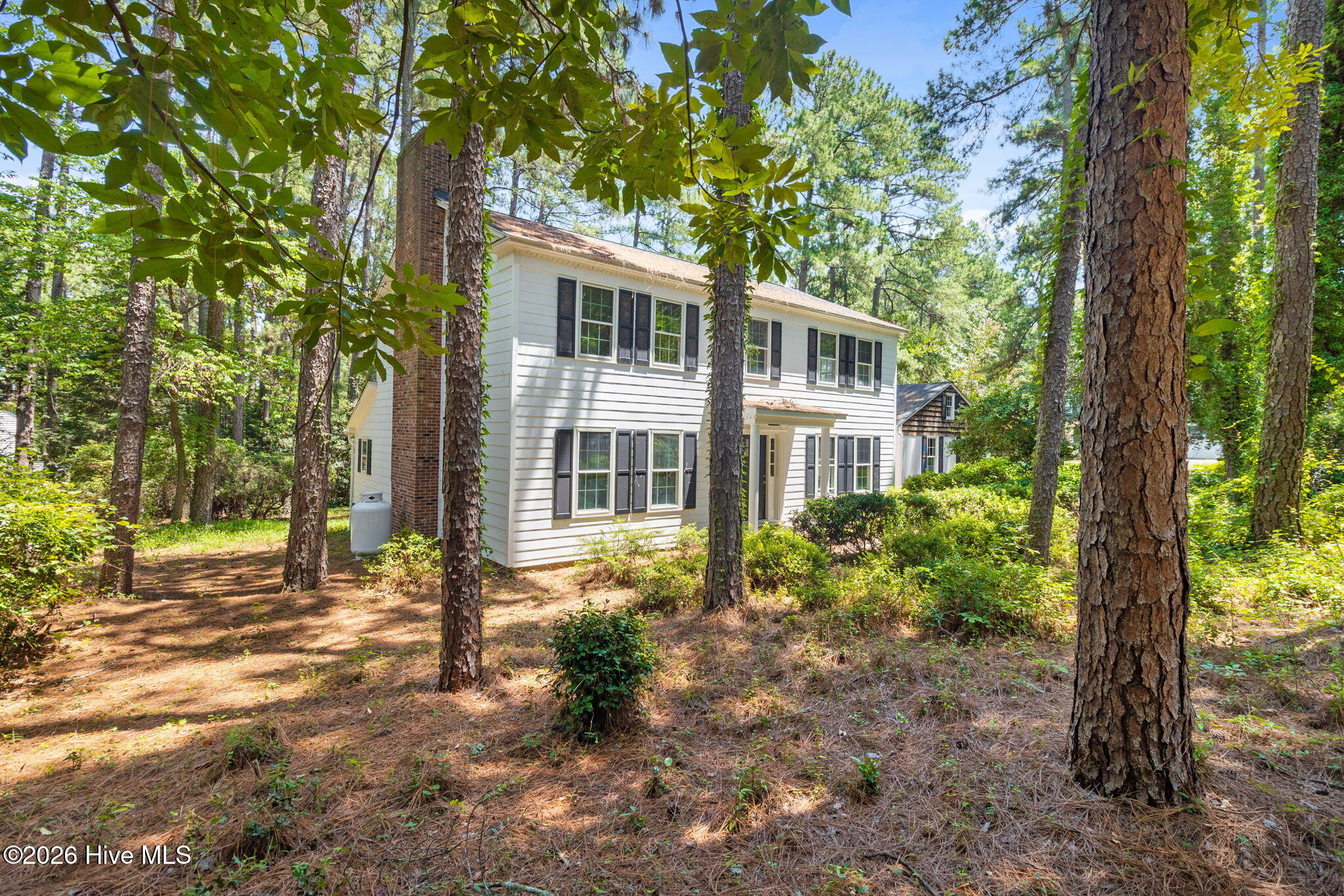 Photo 1 of Single family home for sale at 102 James Crk Rd, Southern Pines, NC 28387 | MLS# 100595915 | Listing updated on 2026-09-04