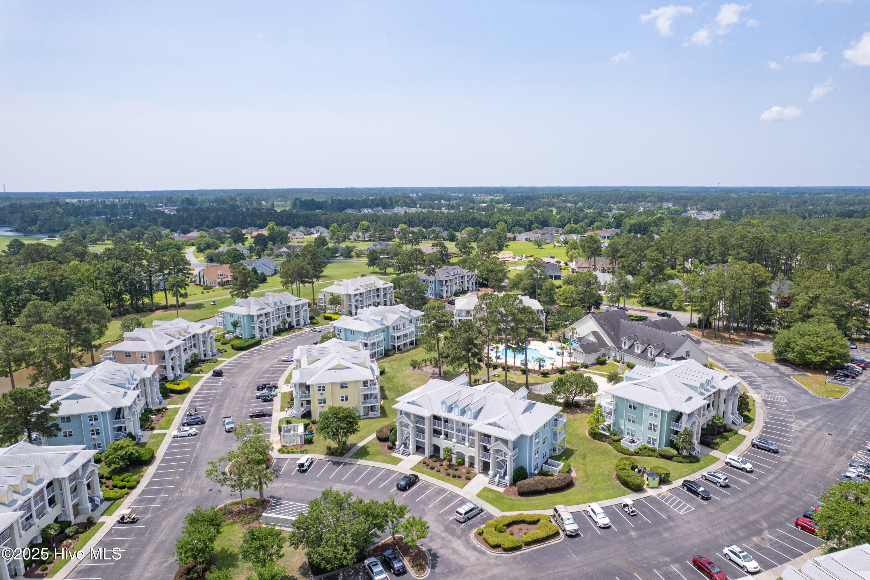 100512349 | Photo 34