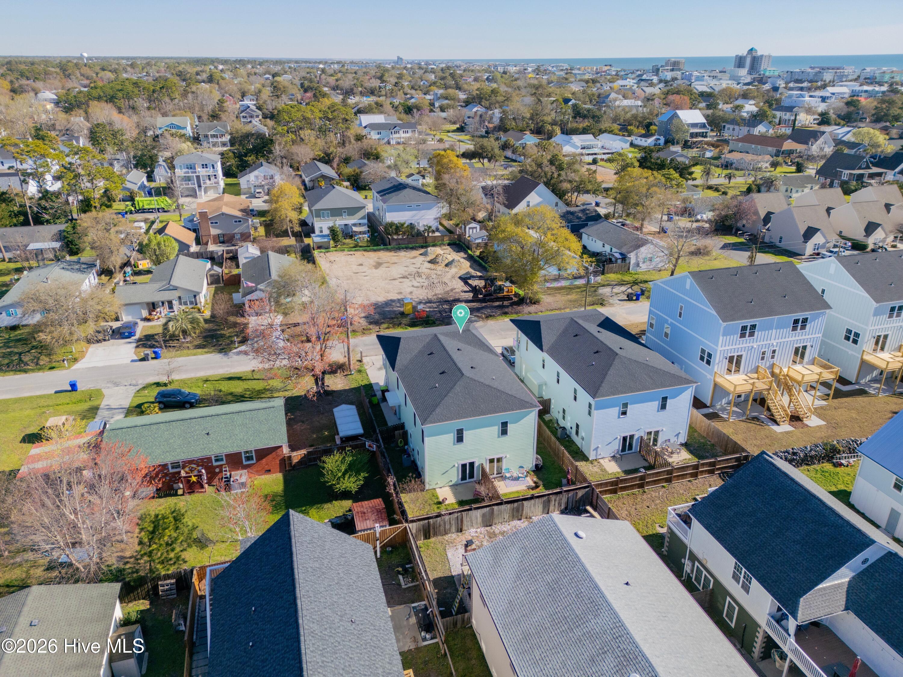 100561235 | Photo 26