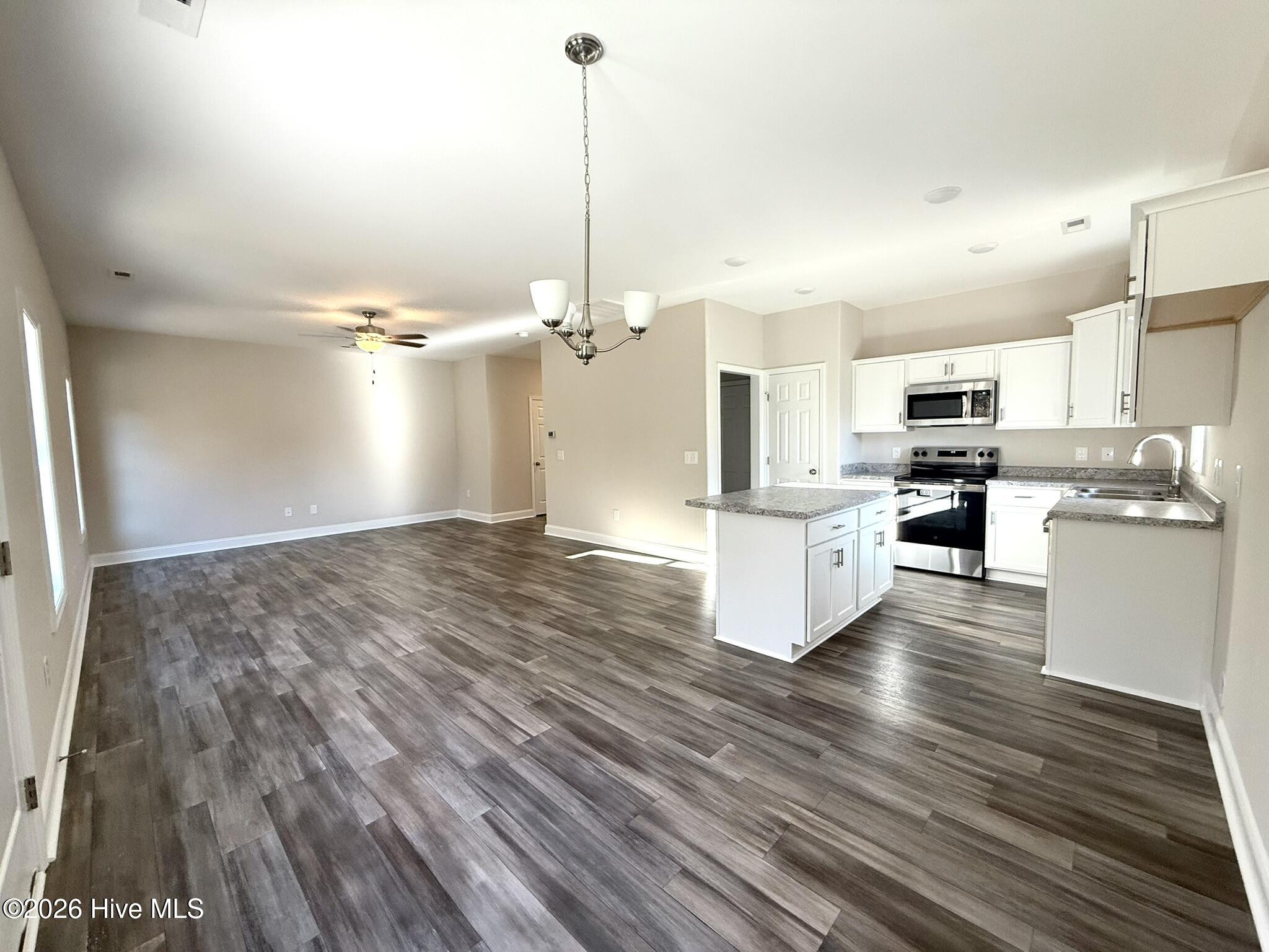 Homes for sale in Maysville, NC | 102 Palo Alto Park Dr, Maysville, NC 28555 | MLS# 100542185