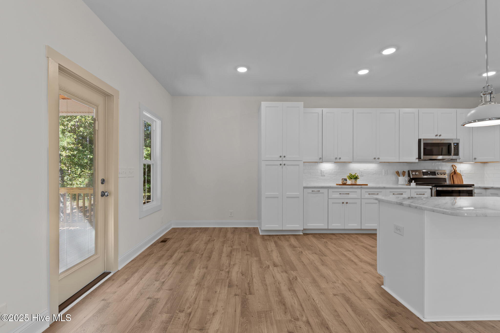 130 Torrey Pines Lane