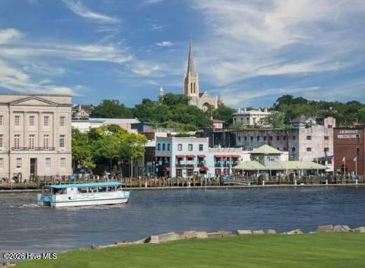 100526297 | Photo 46