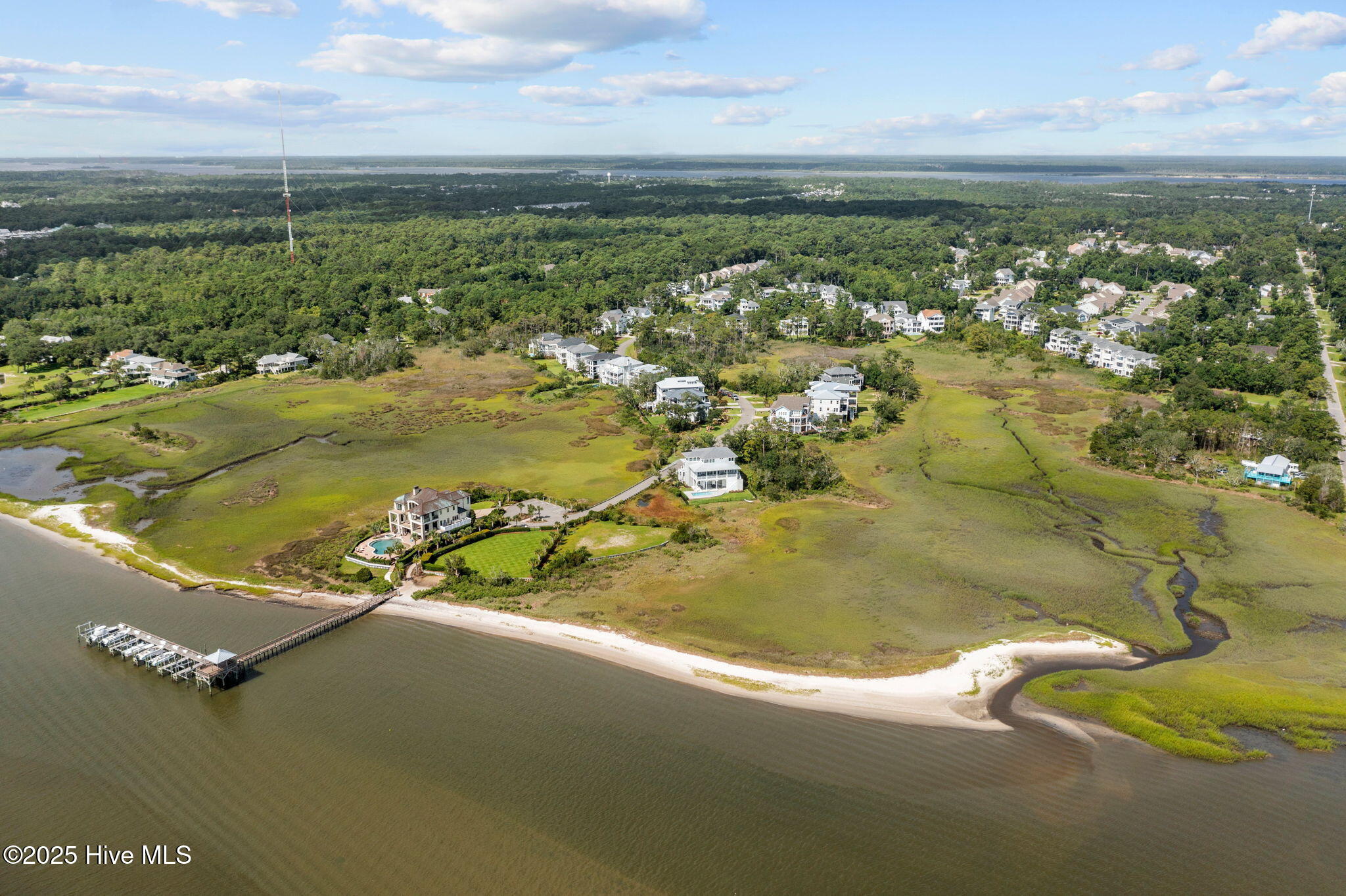 100546200 | Photo 53