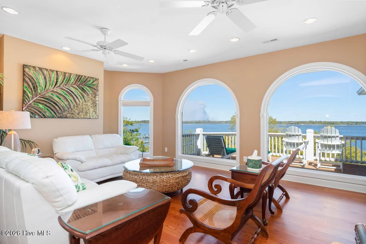 Upstairs Family Room