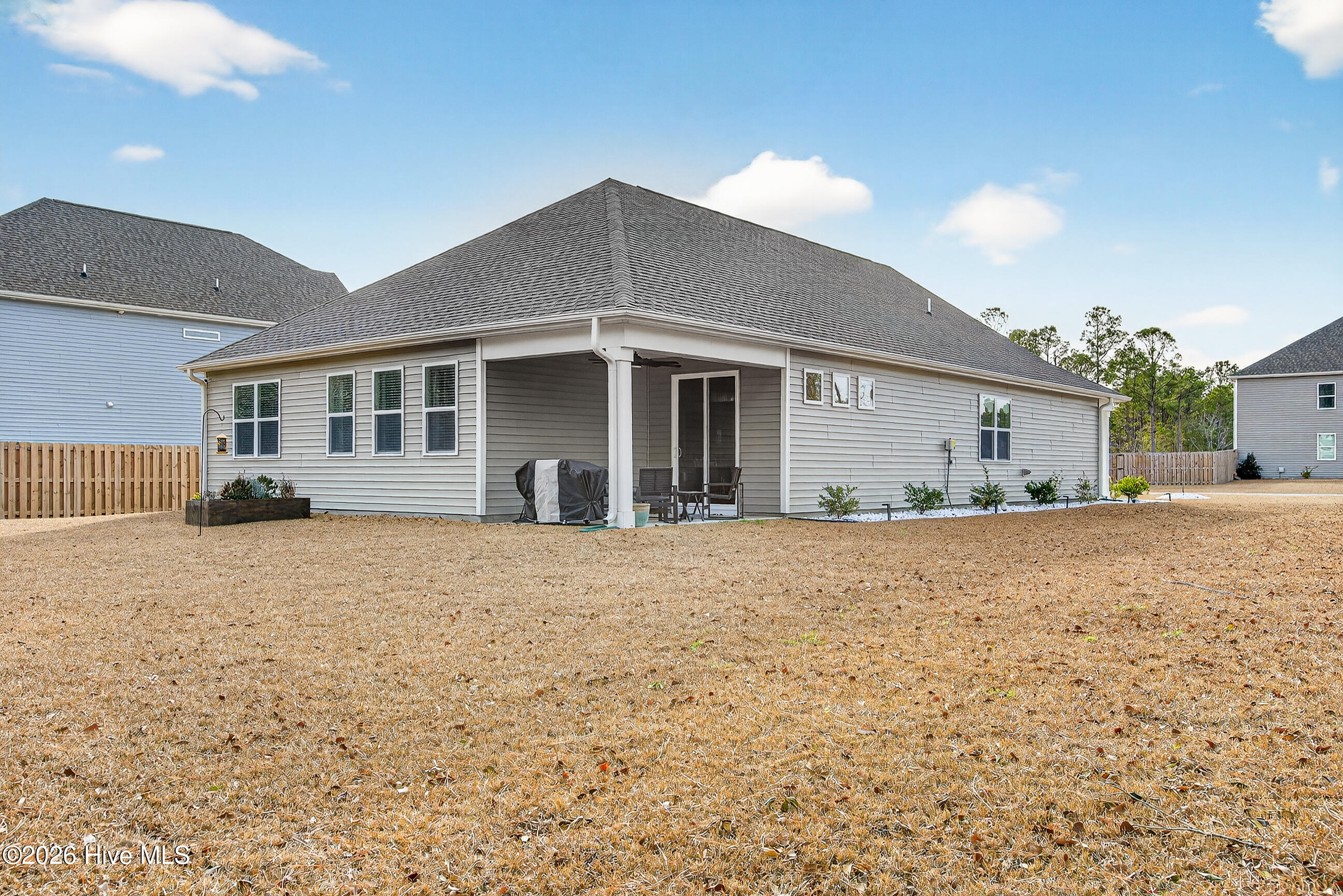 100552254 | Photo 31