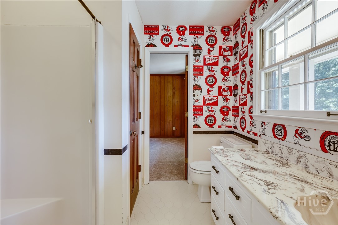 100 Robin Road, Athens, GA 30605 Listing Photo  36