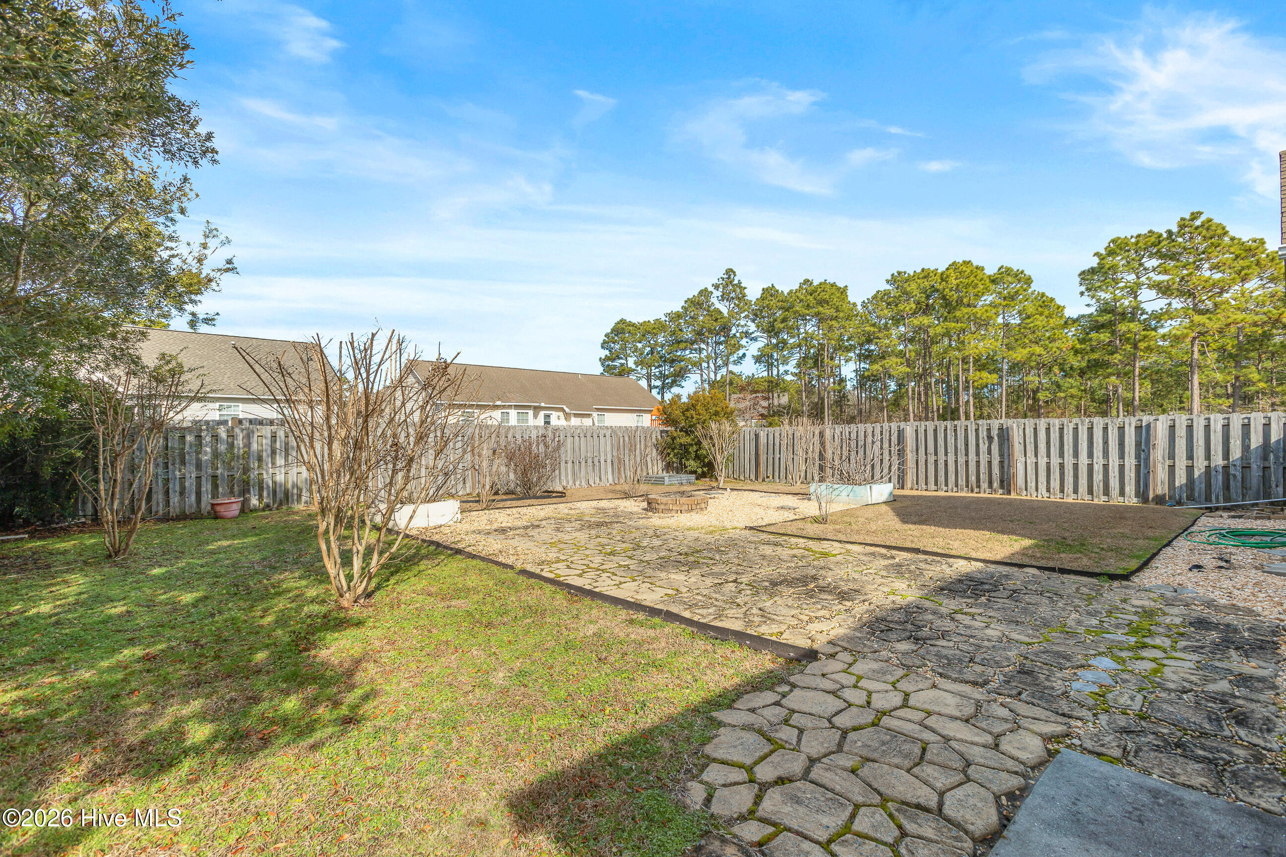 100550522 | Photo 26