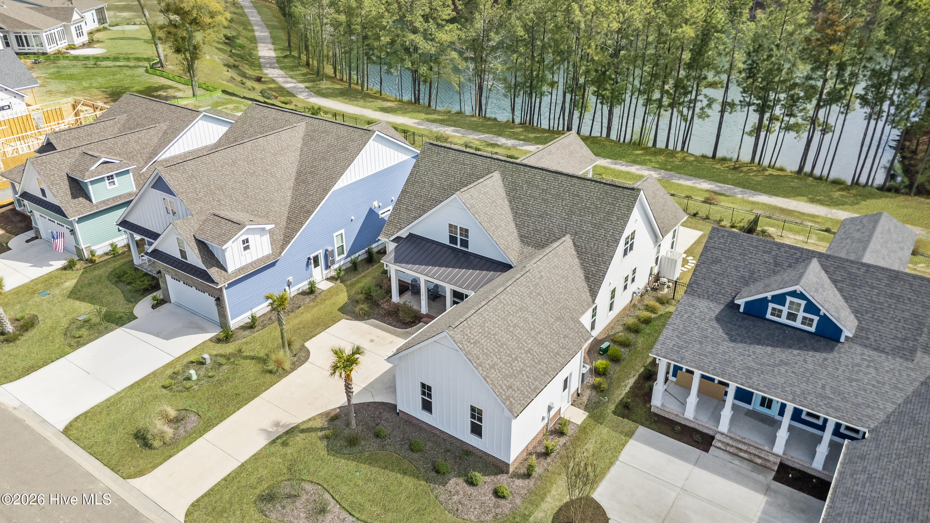 100559314 | Photo 50