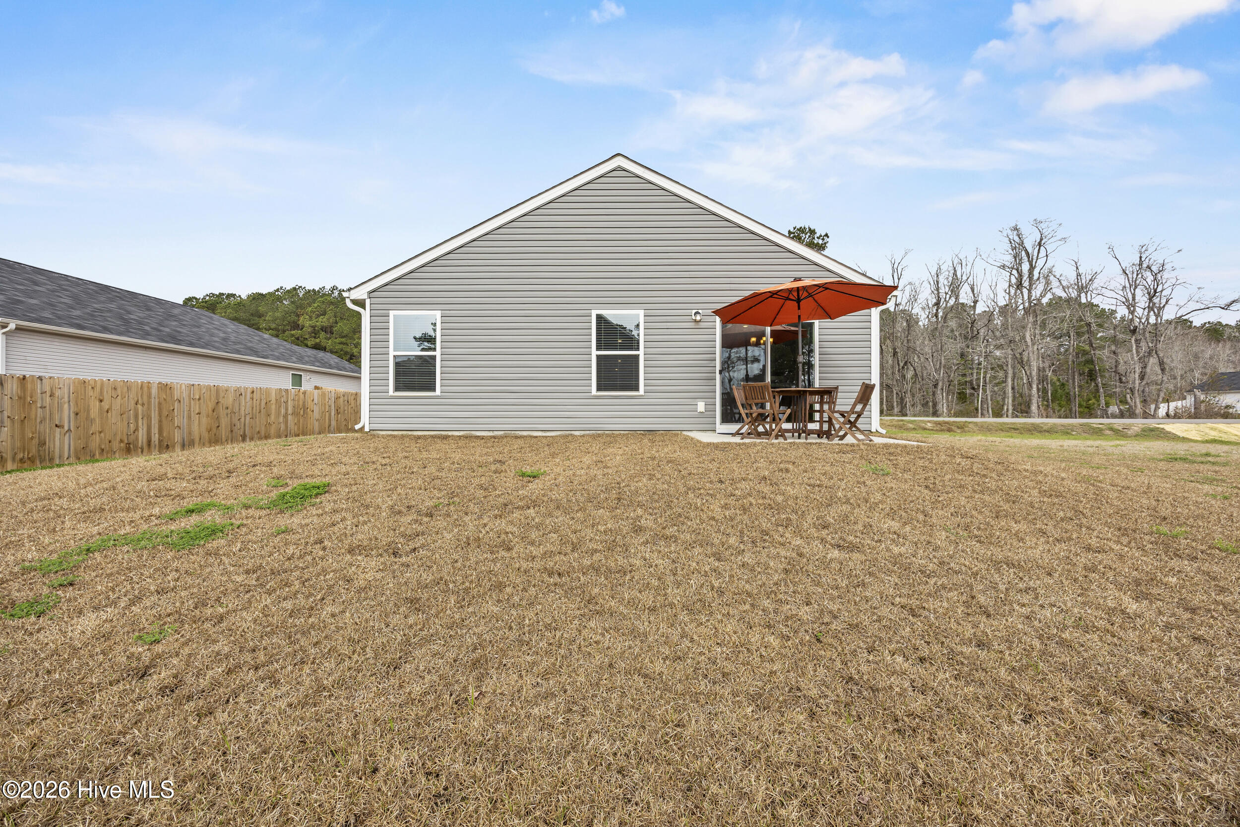 100558614 | Photo 26