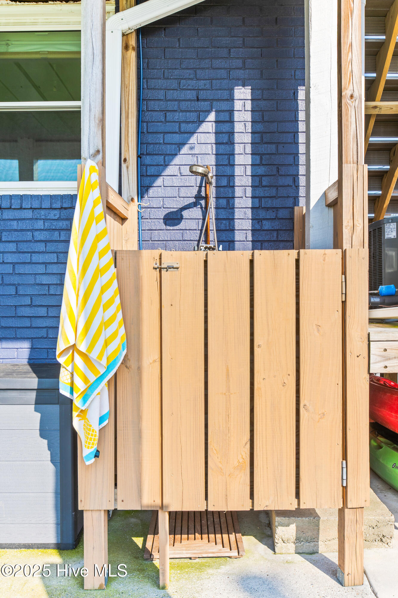 100567814 | Photo 66