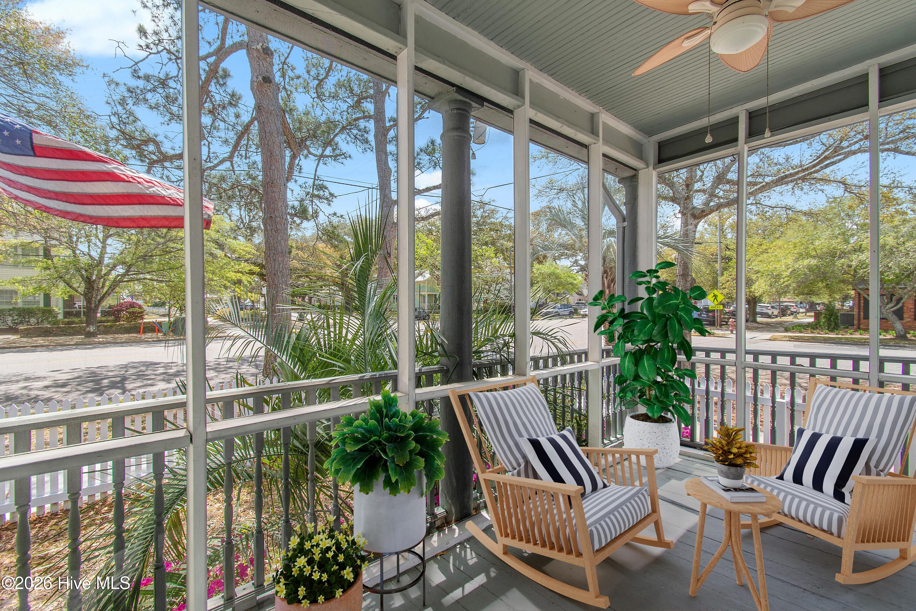 100566206 | Photo 17