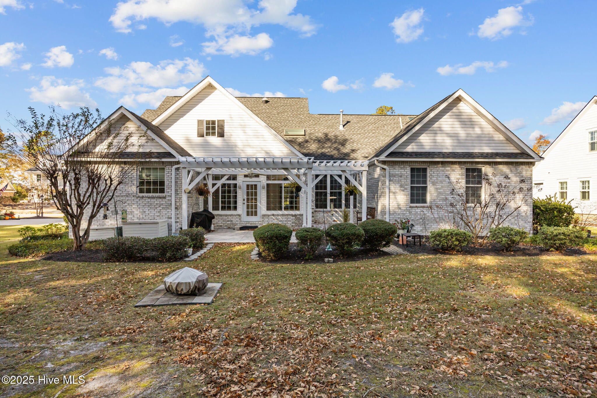 100543036 | Photo 35