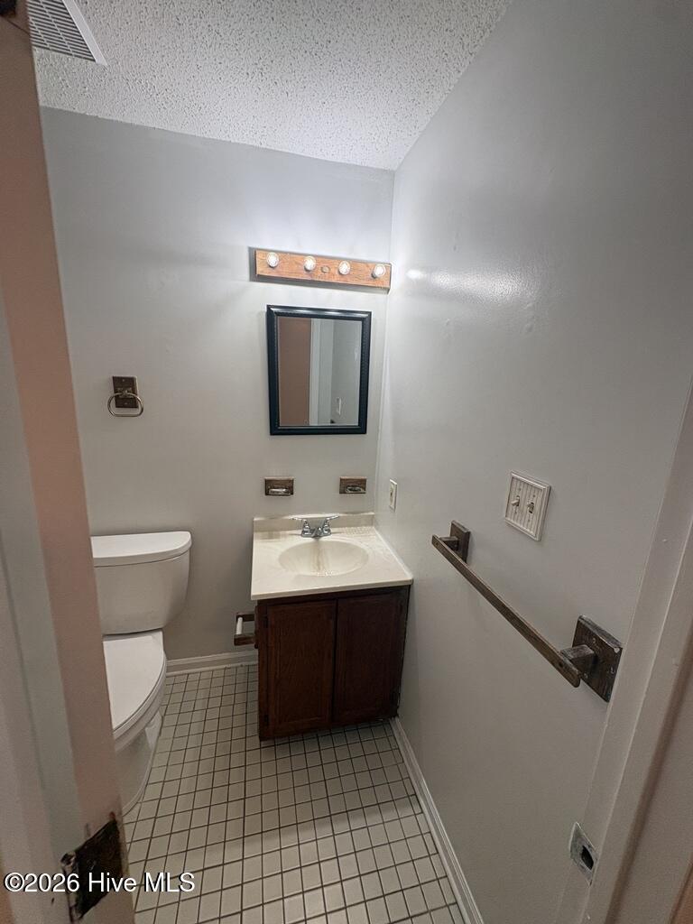 100551919 | Photo 10