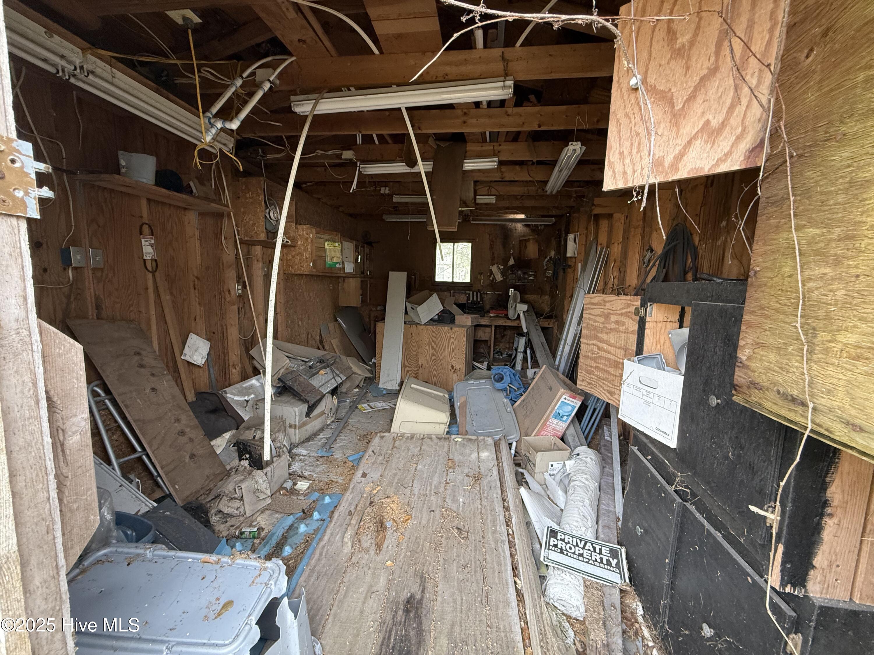 100545821 | Photo 26