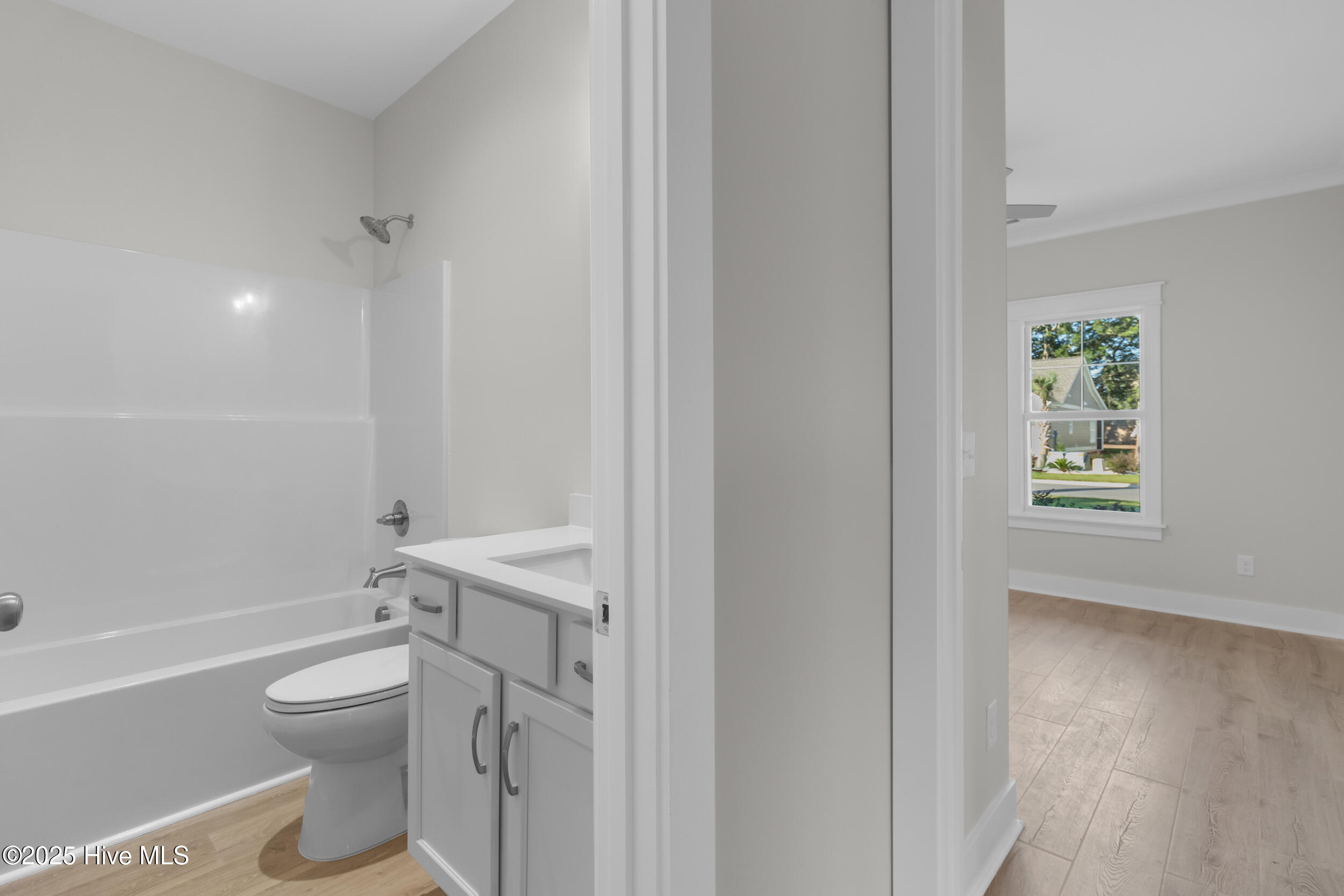 2054 Greenside Manor Drive SW, Ocean Isle Beach, NC 28469 – photo 23: 2054 Greenside Manor