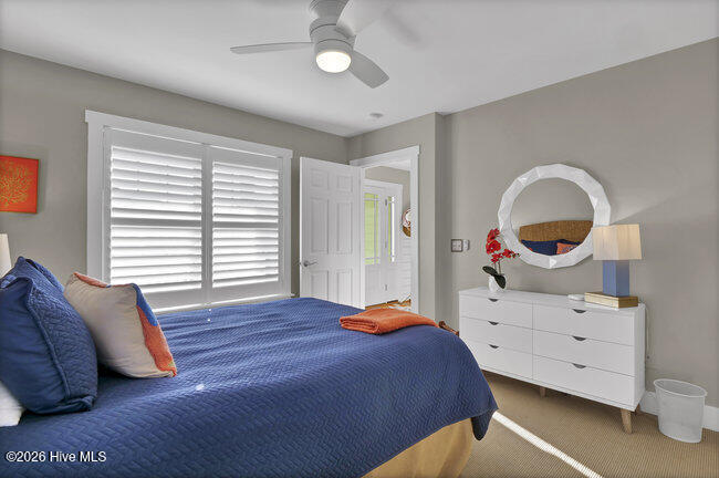 100552893 | Photo 50