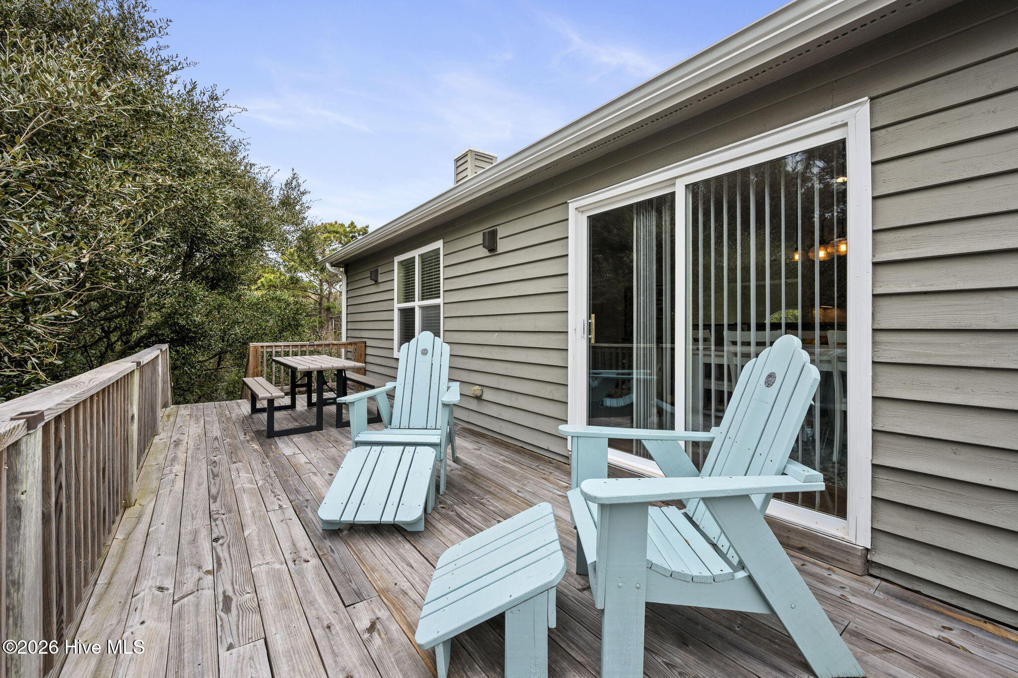 100557272 | Photo 59