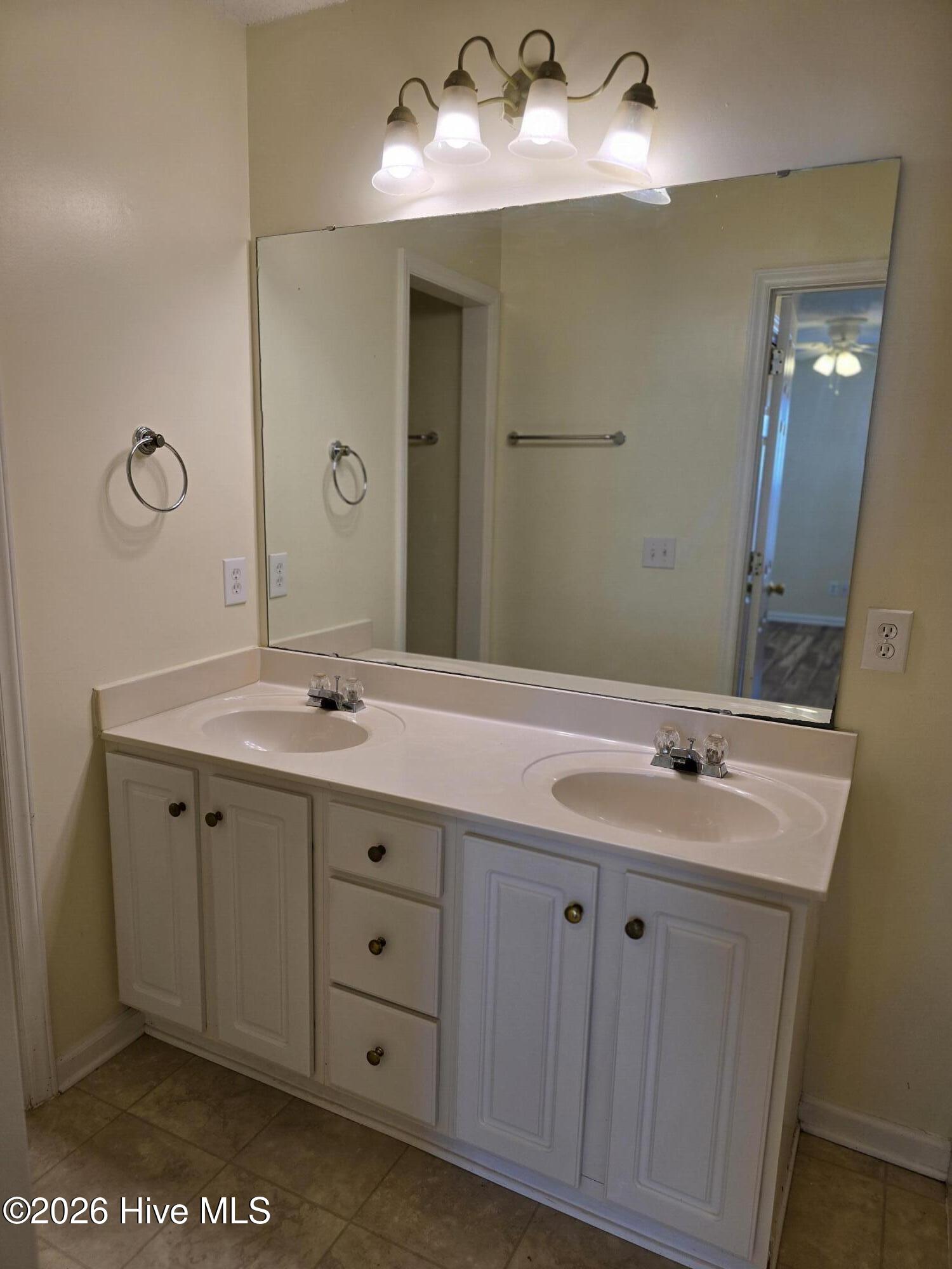 1200 Saint Charles Circle, Greenville, NC, 27834