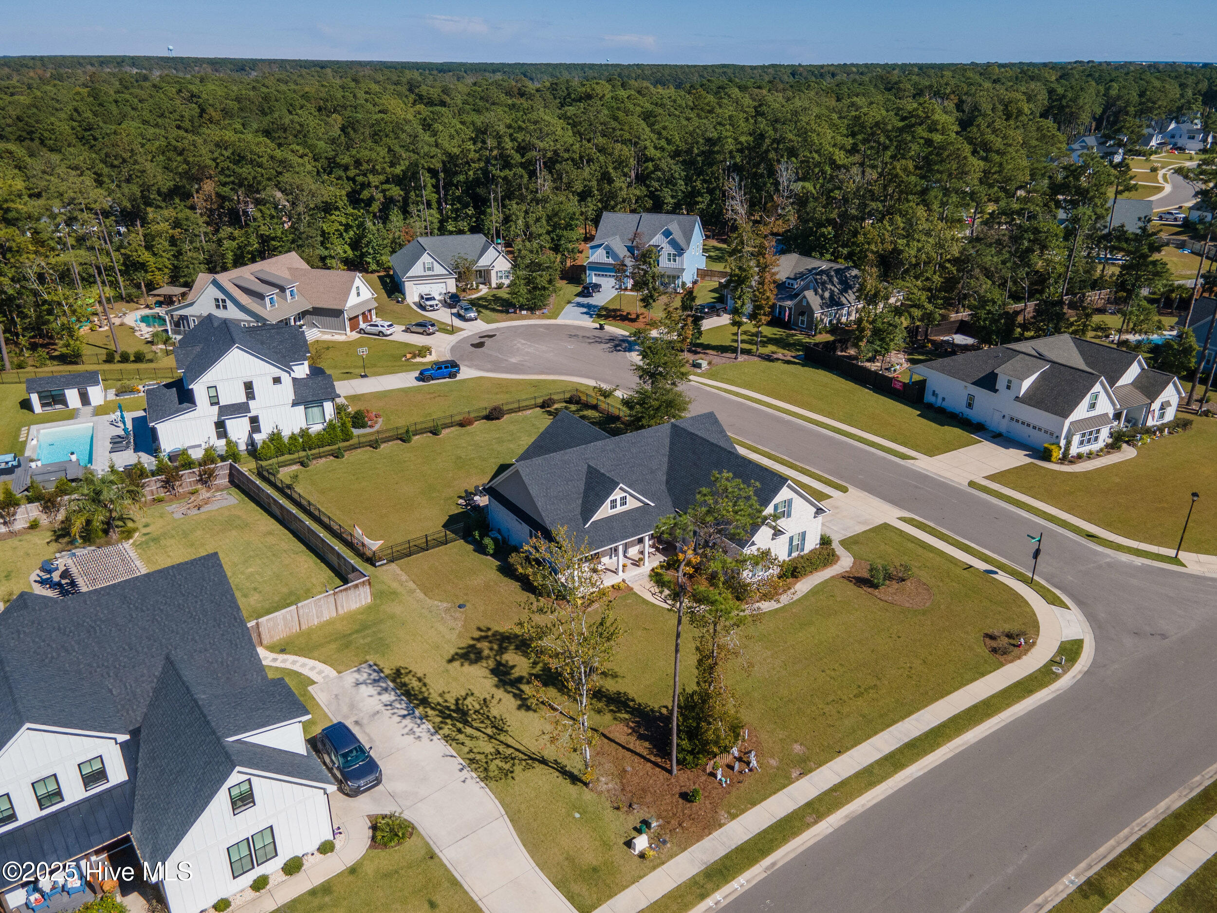 100545299 | Photo 50