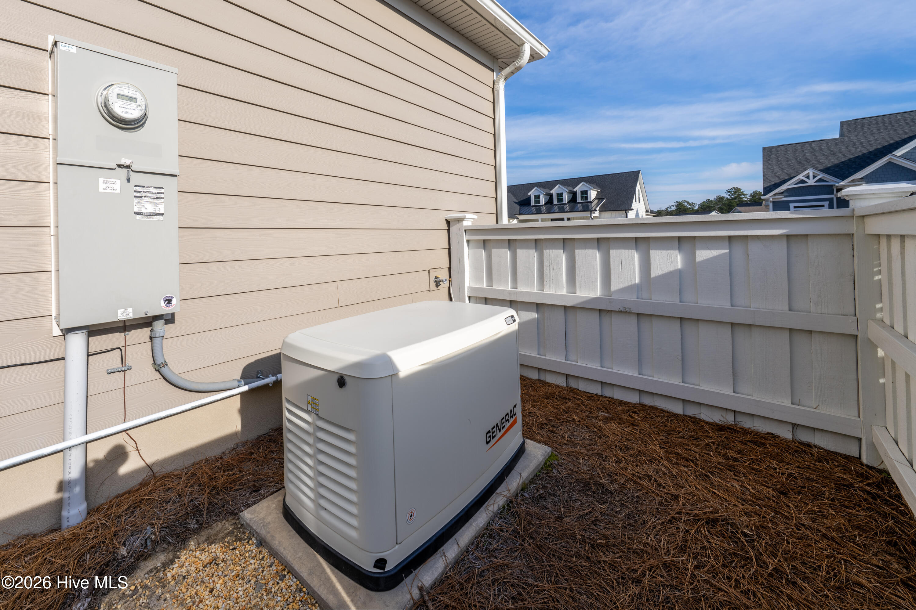 100553461 | Photo 47