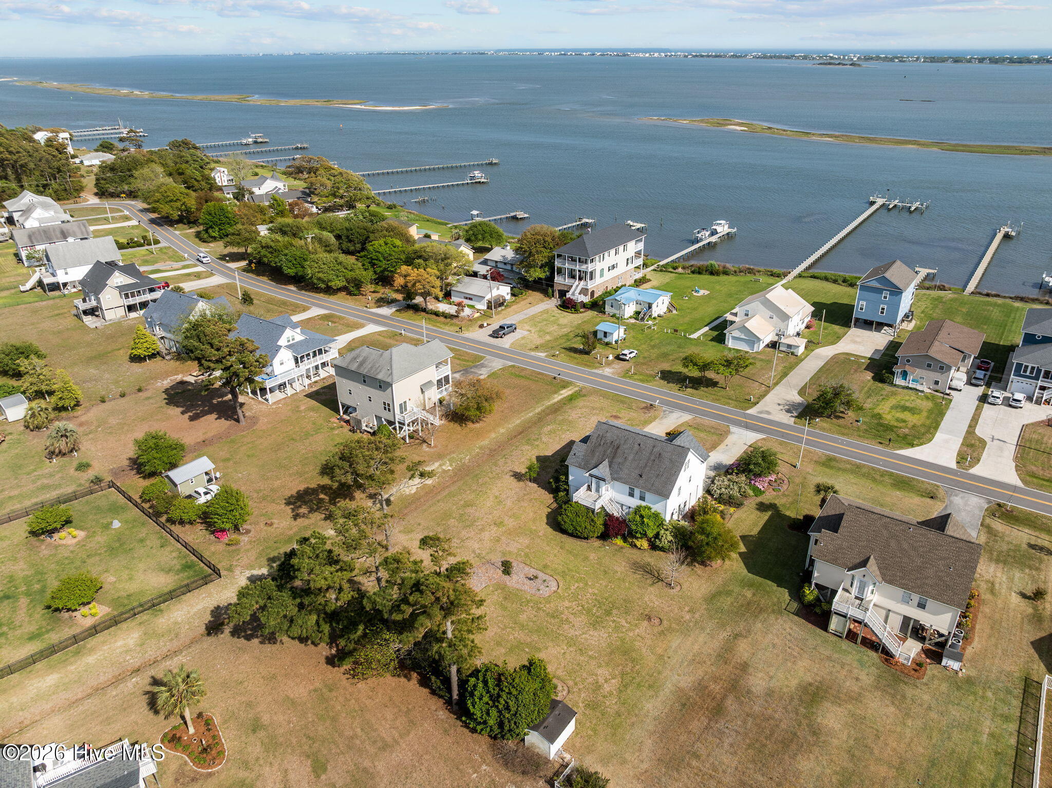 160 Live Oak Road,Newport