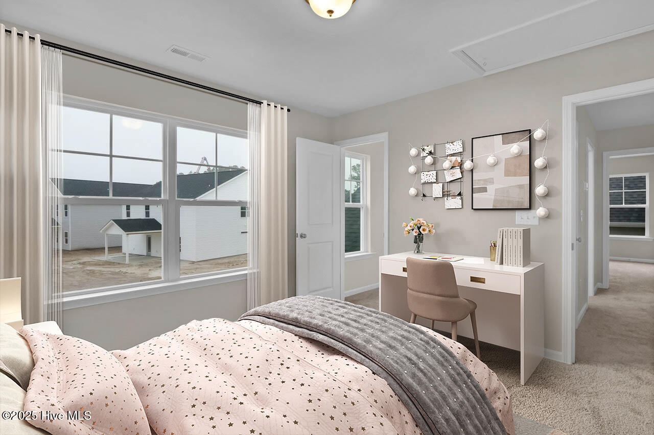 100543340 | Photo 12