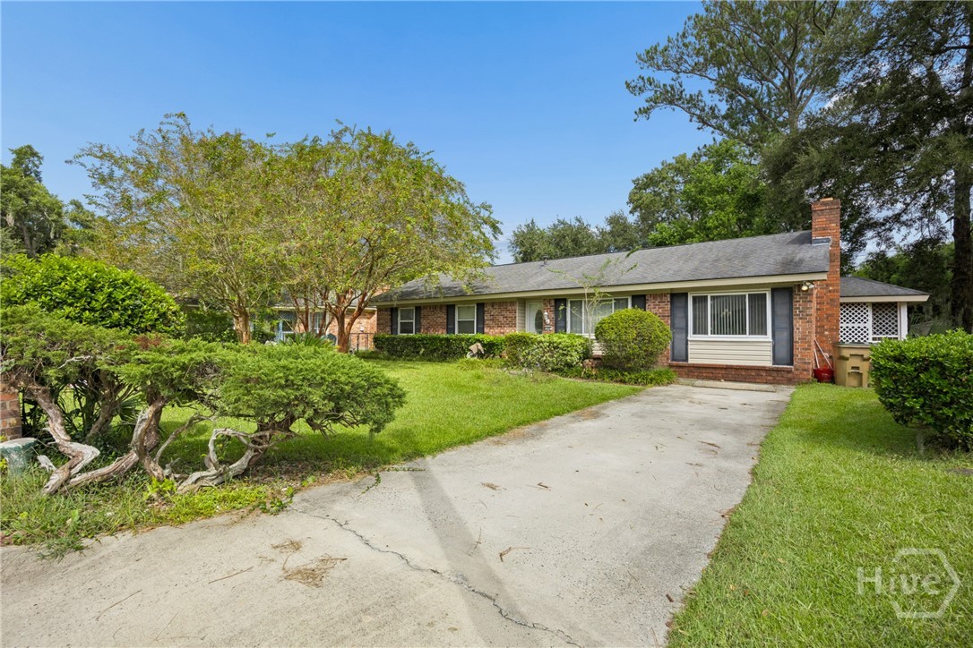 Photo 4 of Single family home for sale at 117 Nassau Dr, Savannah, GA 31410 | MLS# SA366173 | Listing updated on 2026-10-09