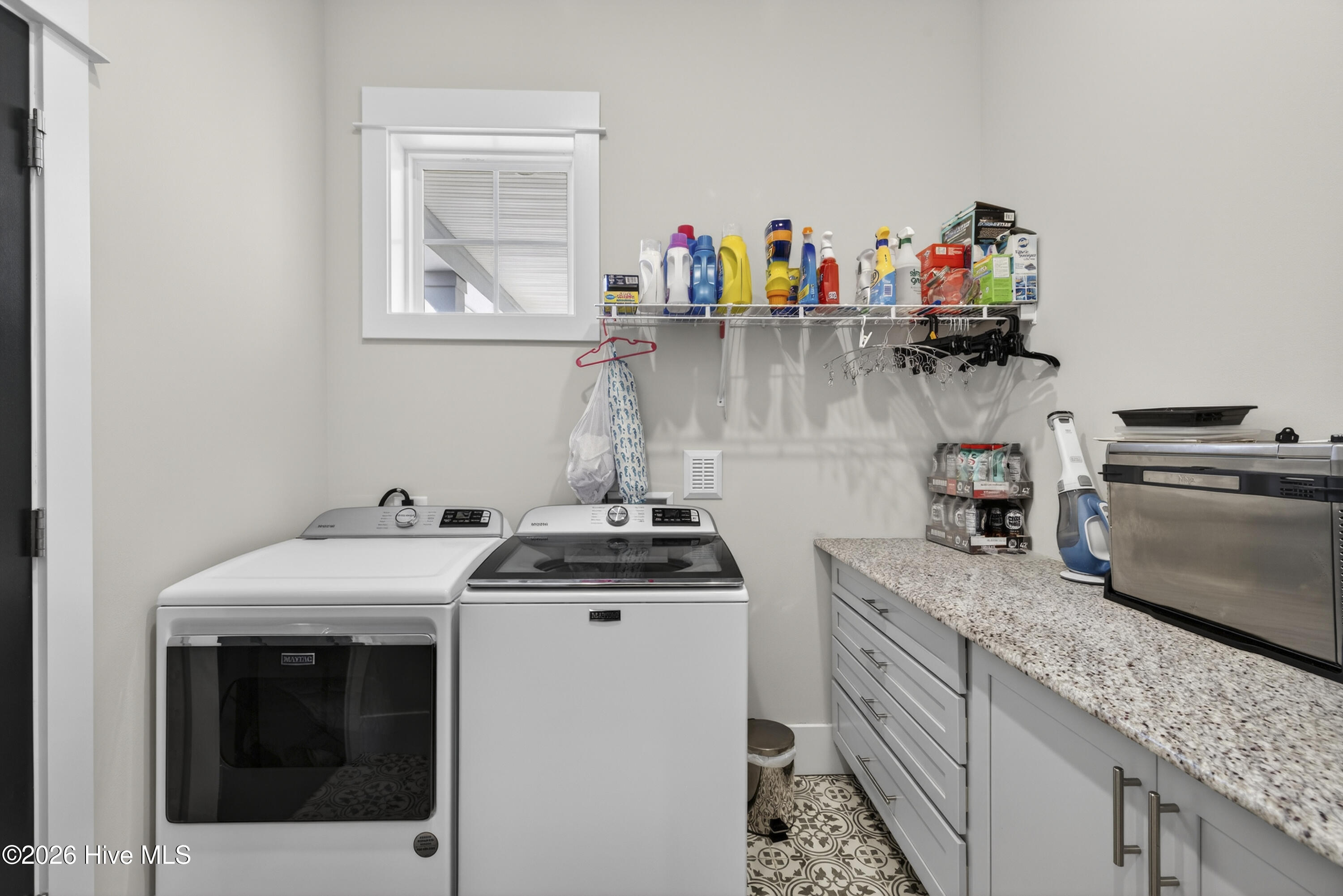 100556543 | Photo 26