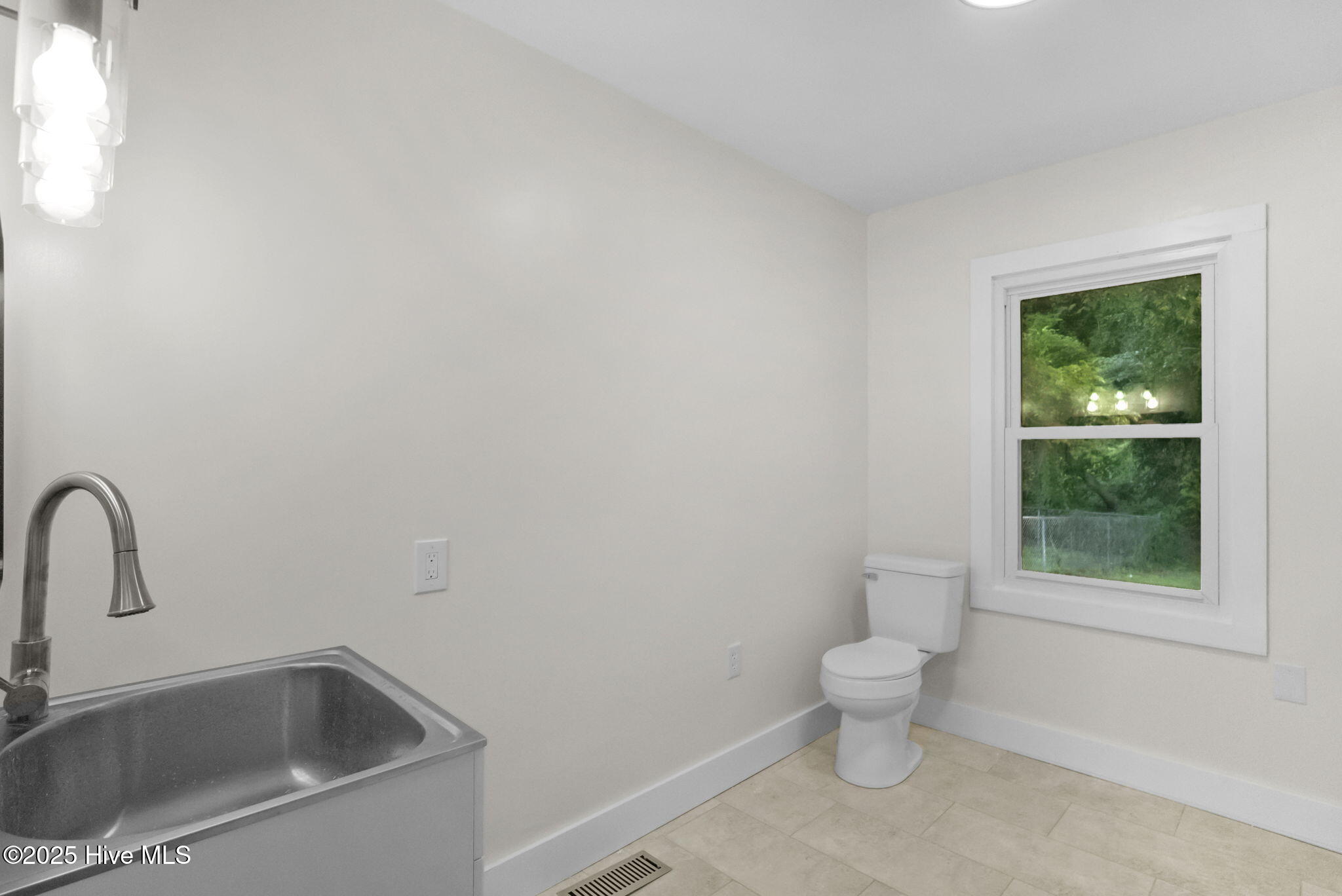 133 Rosedale Drive, Elizabeth City, NC, 27909