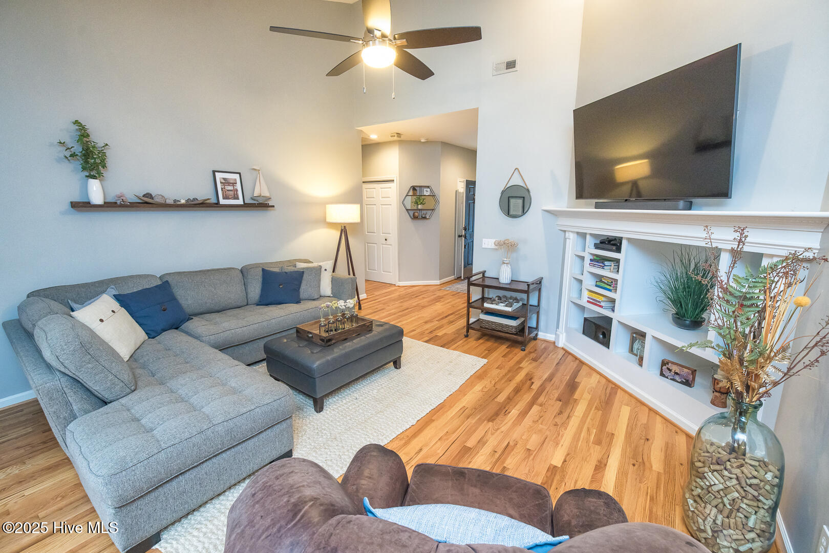 100537191 | Photo 20