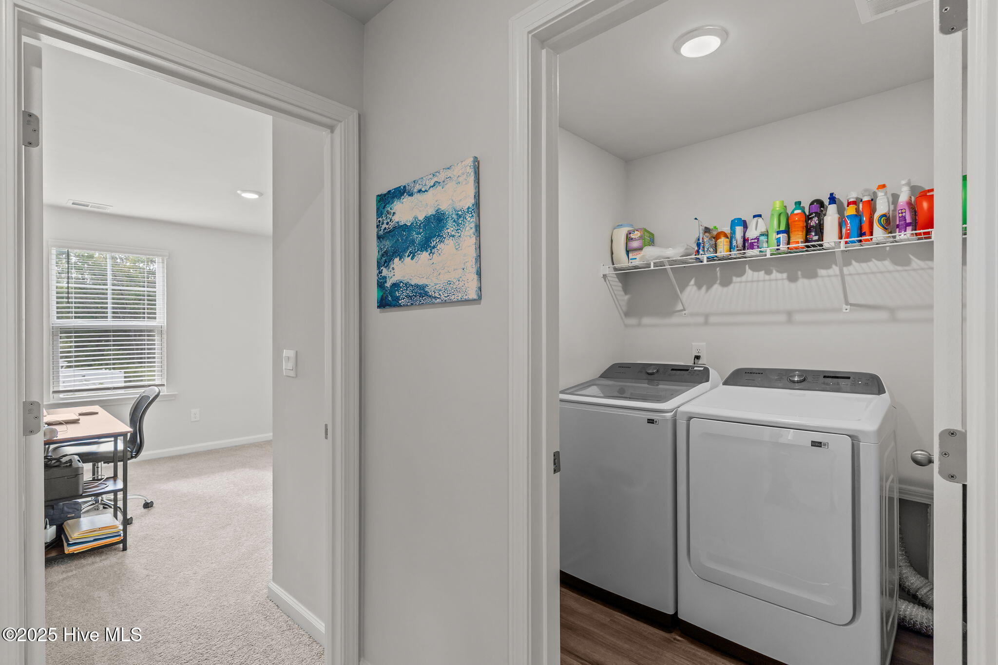 100526308 | Photo 28