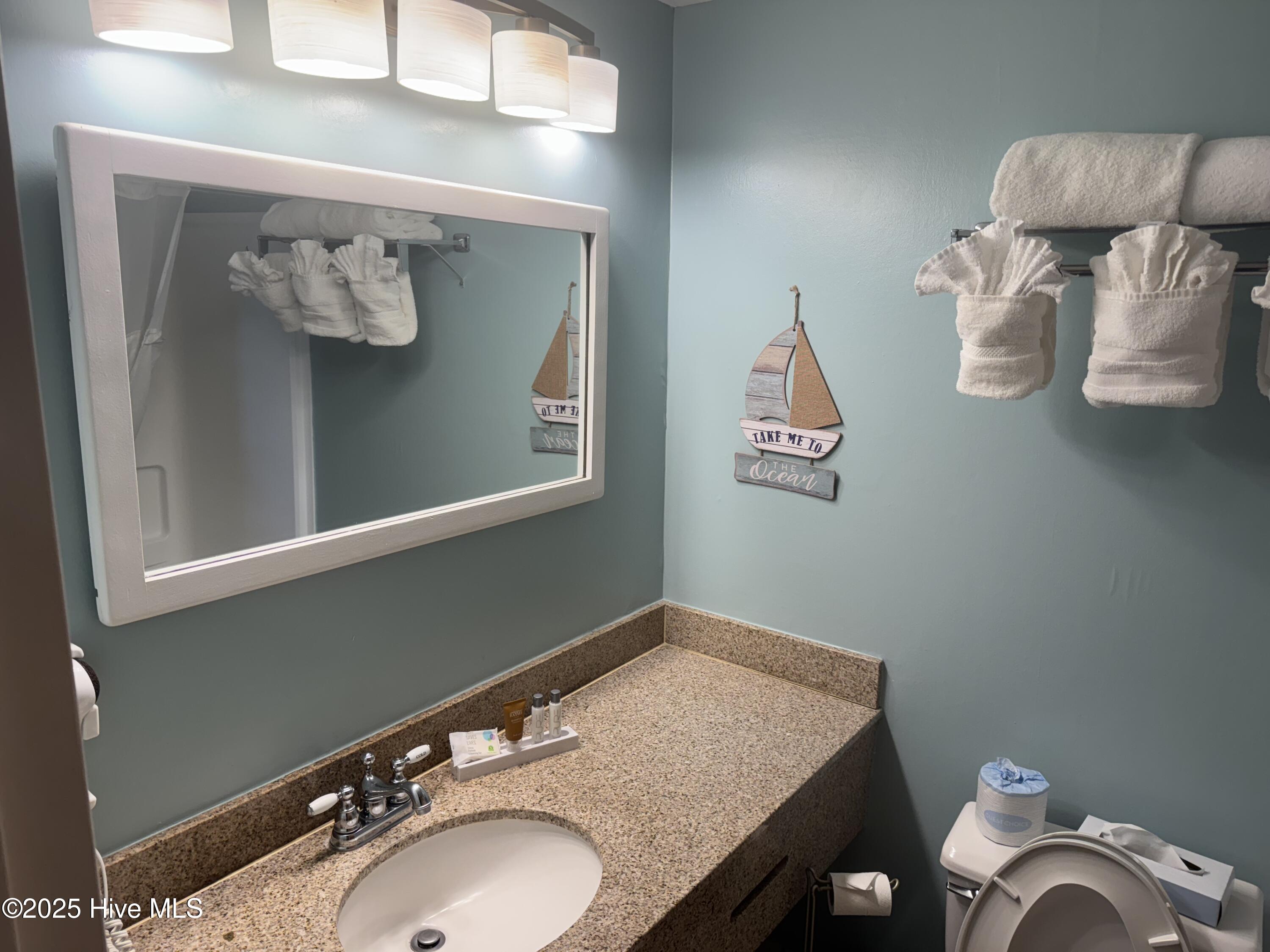 602 W Fort Macon Road 242,Atlantic Beach
