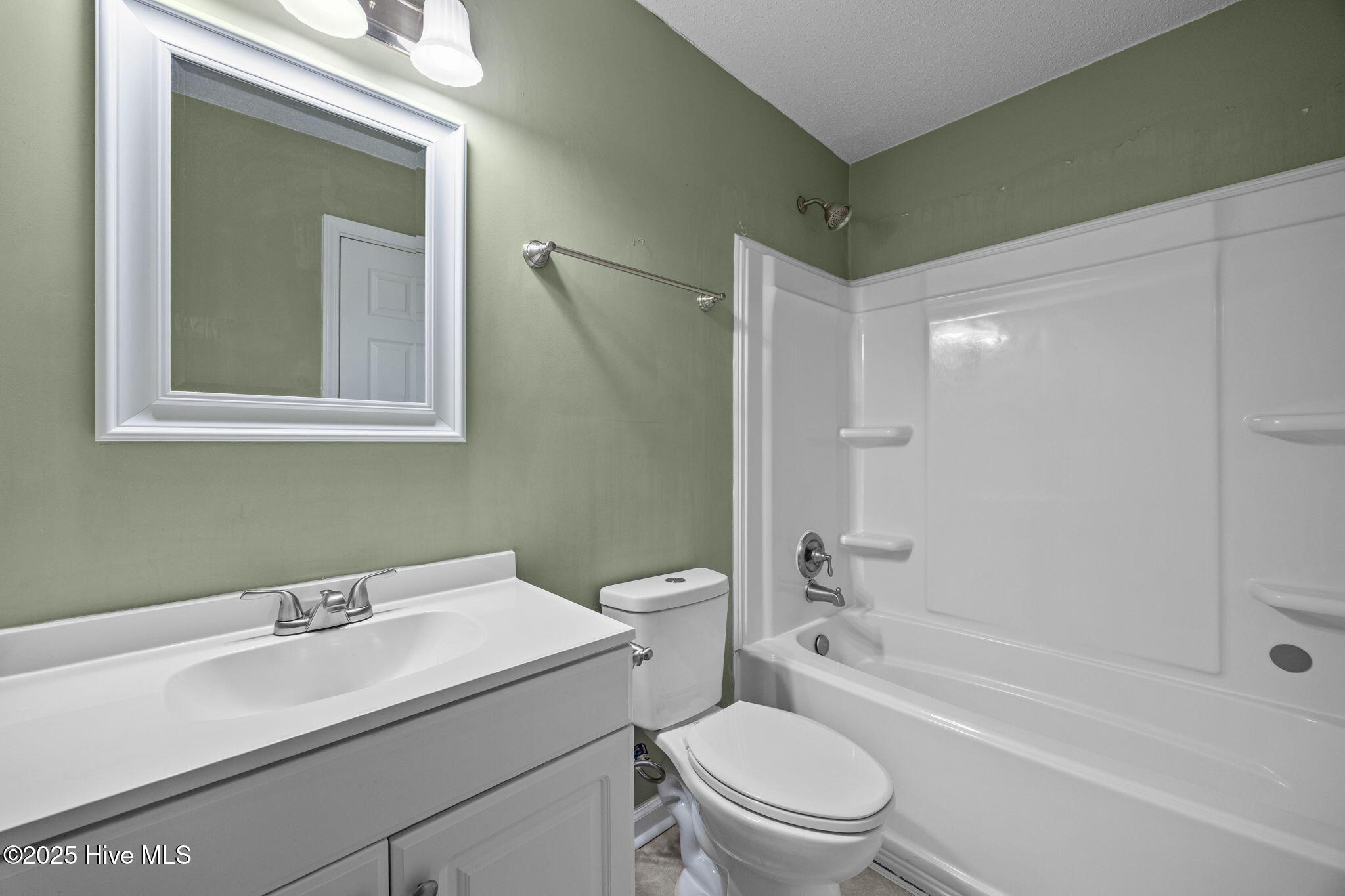 100539019 | Photo 18