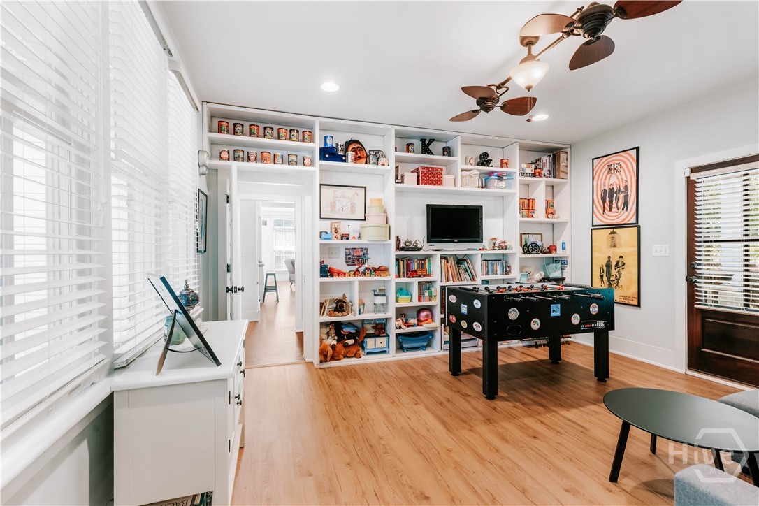 310 Price Avenue